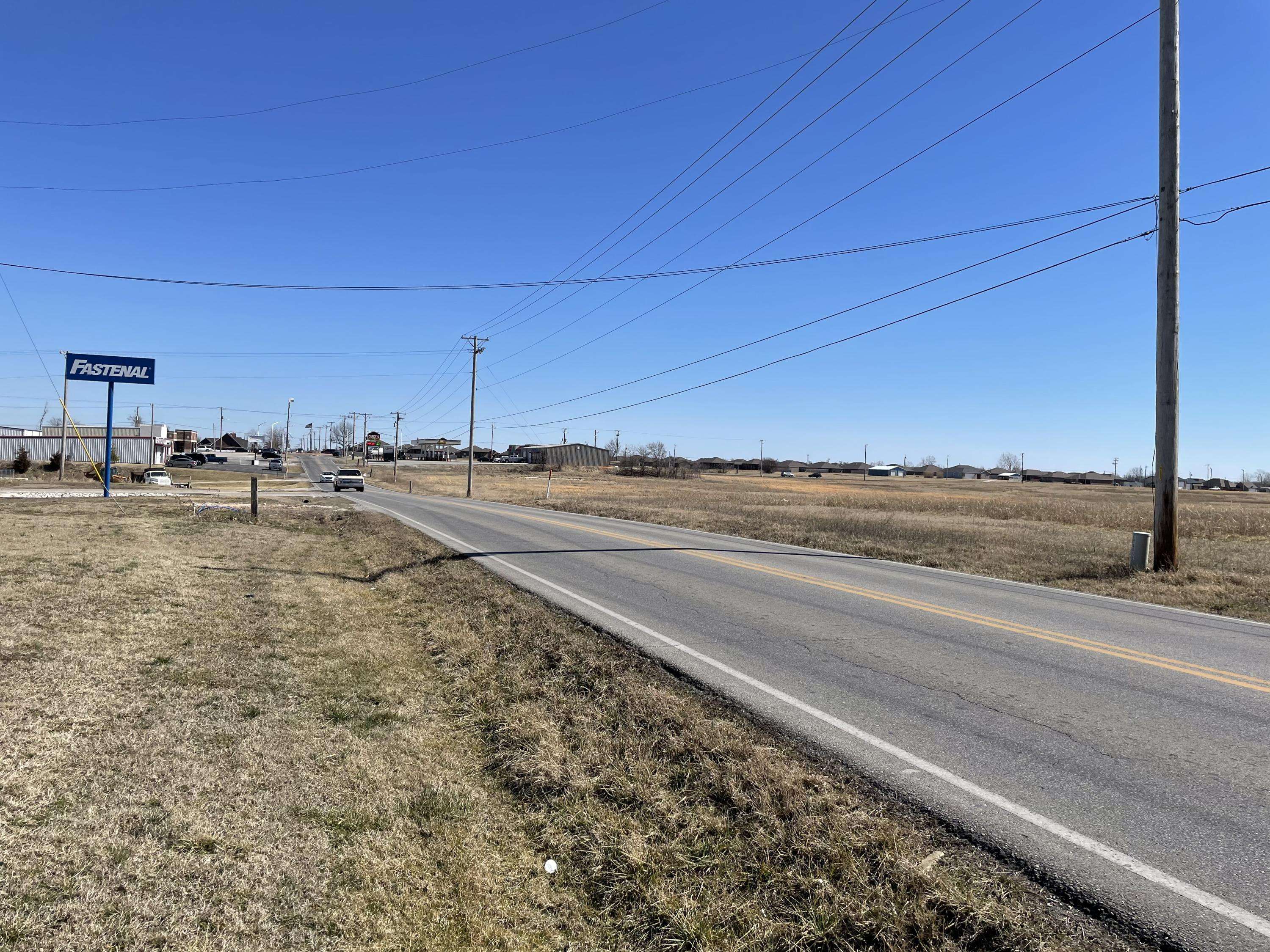 3850 E 20th ST, Joplin, MO 64801