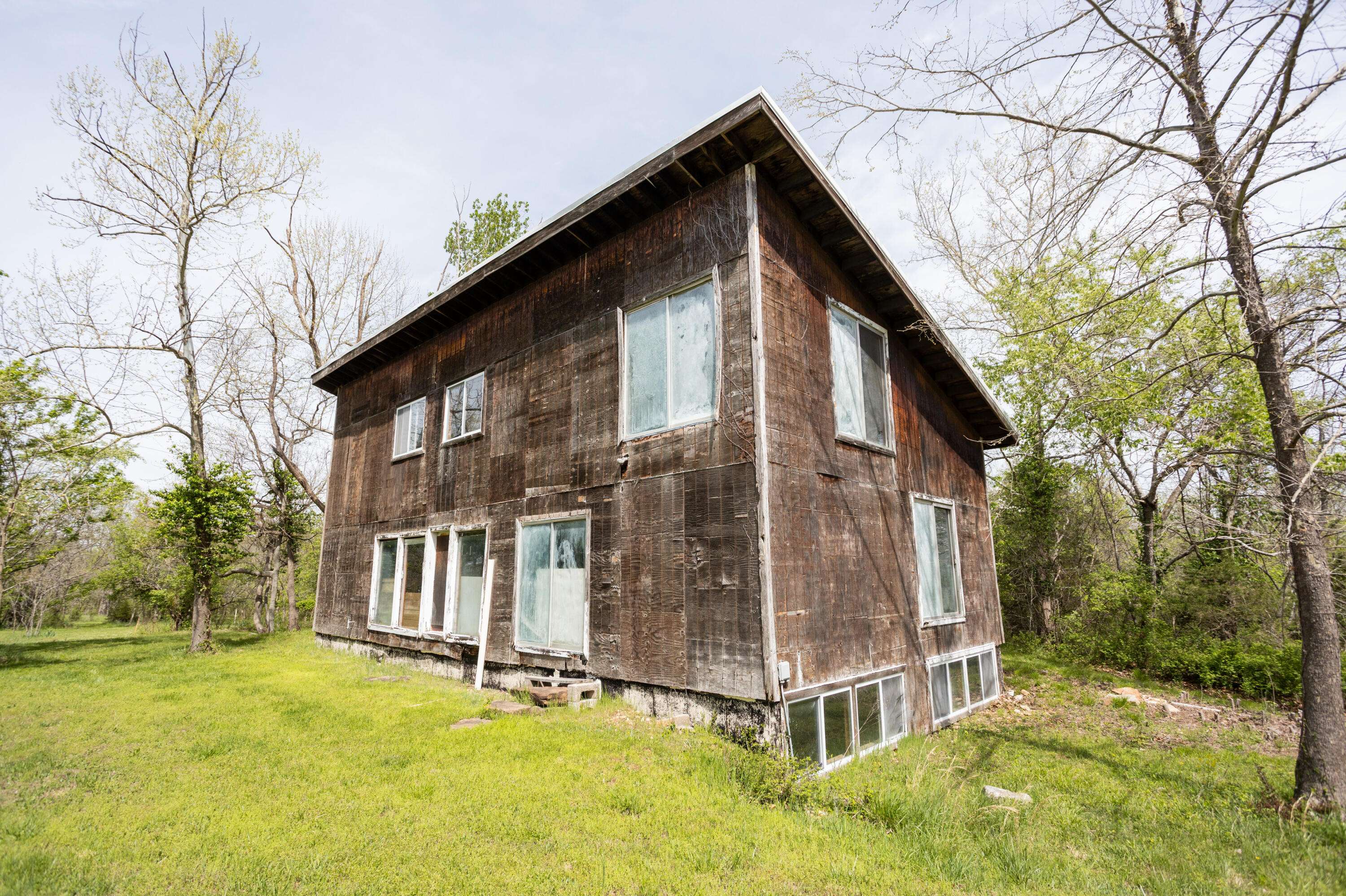 4940 Sellers Ford RD, Hartville, MO 65667