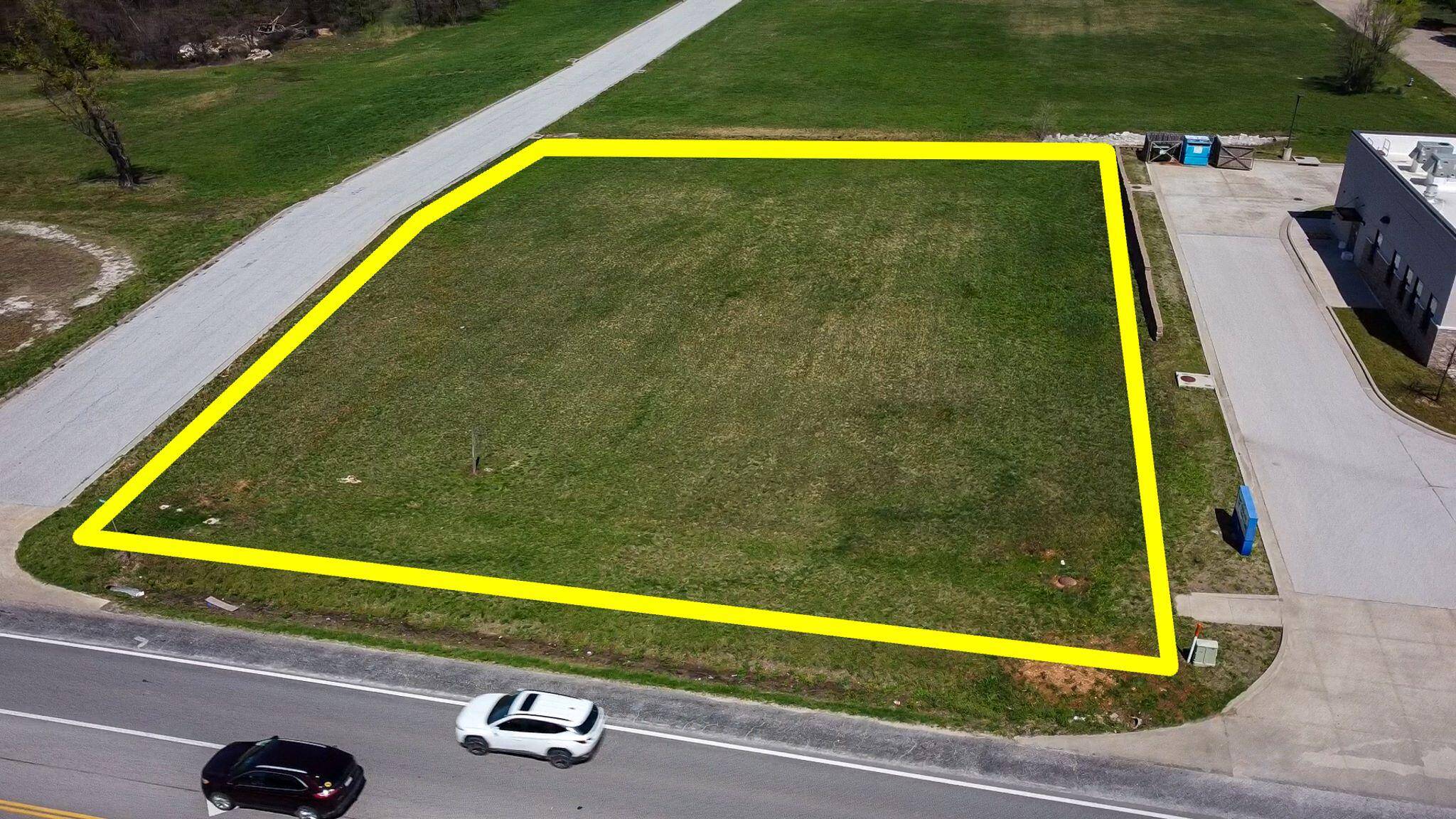 Address not disclosed, Bolivar, MO 65613