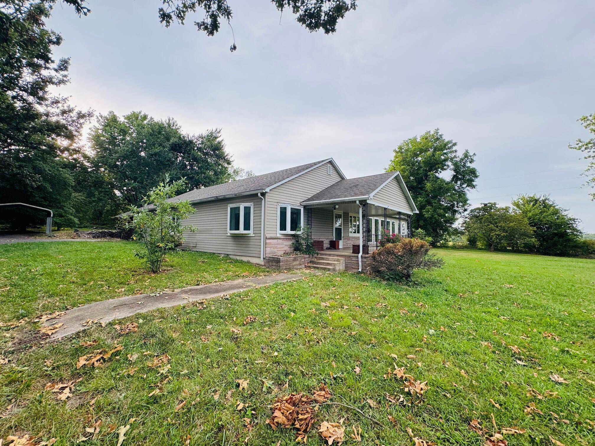 16329 State Highway 76, Cassville, MO 65625