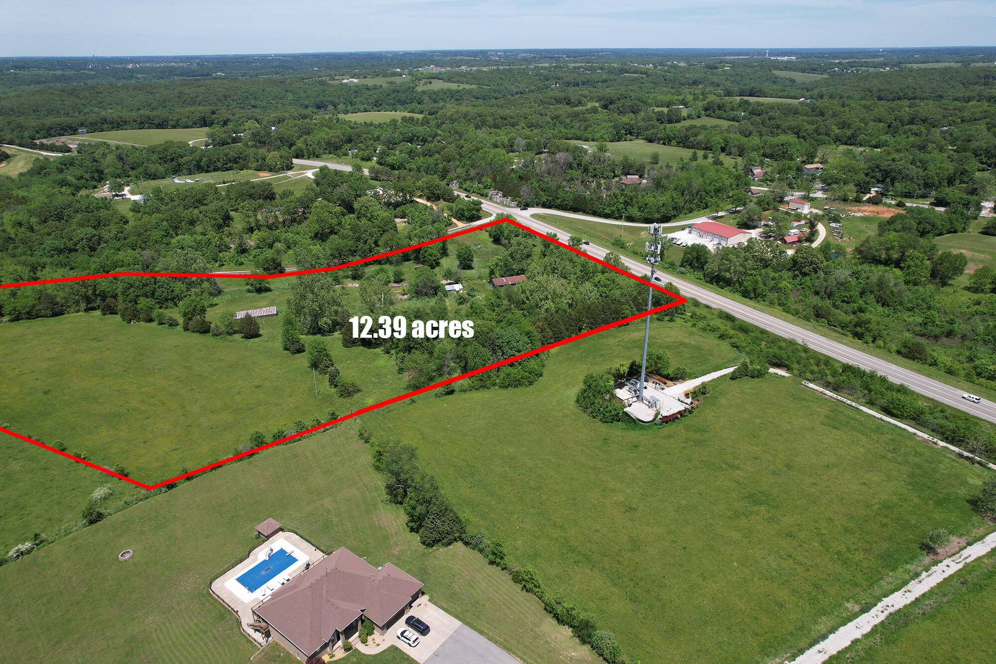 000 Steinert LN, Ozark, MO 65721
