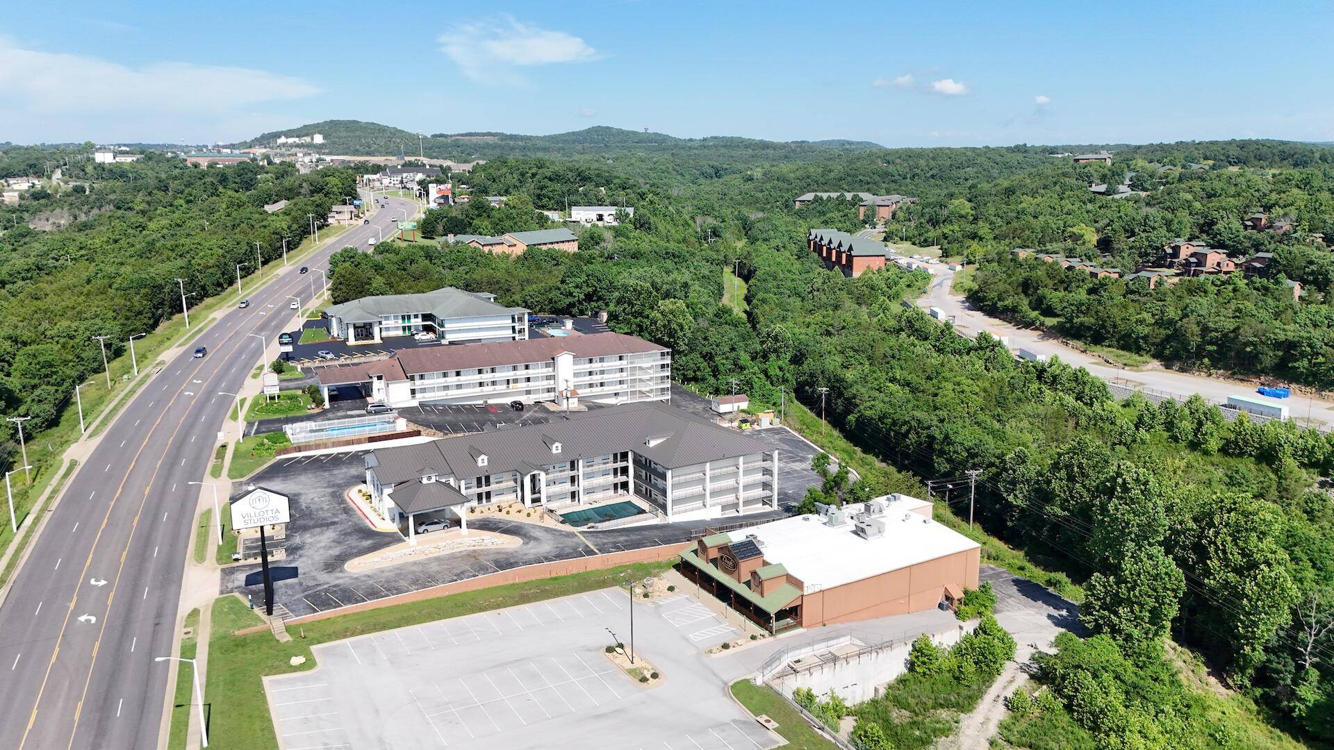 2280 Shepherd Of The Hills EXPY, Branson, MO 65616