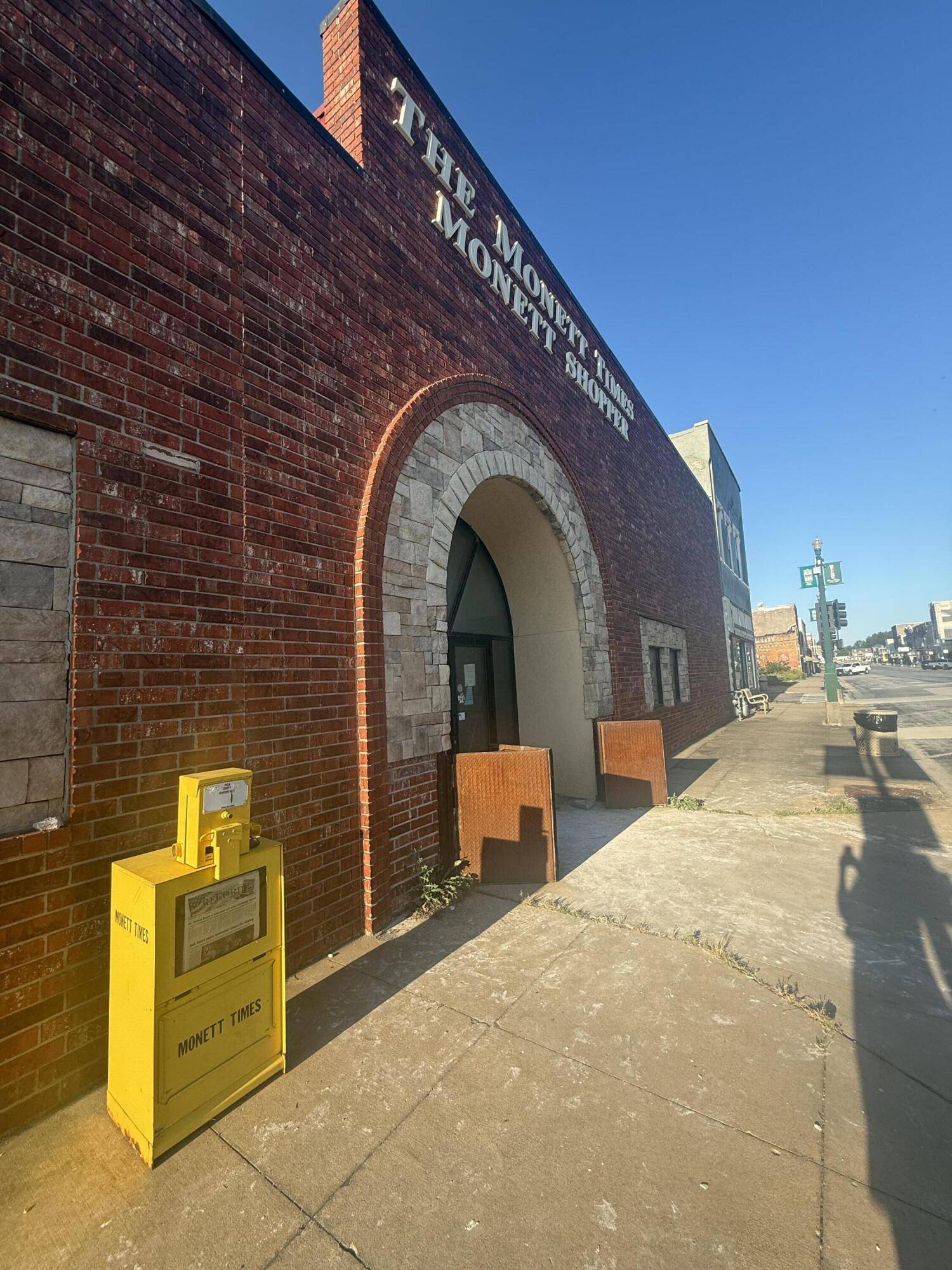 505 E Broadway ST, Monett, MO 65708