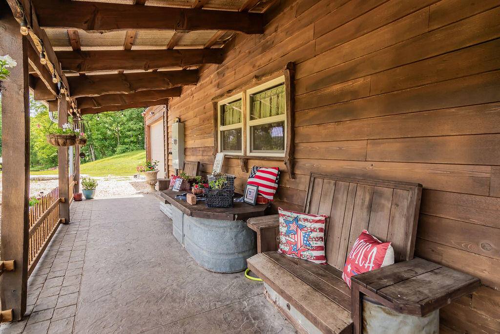 32103 State Highway 413, Galena, MO 65656