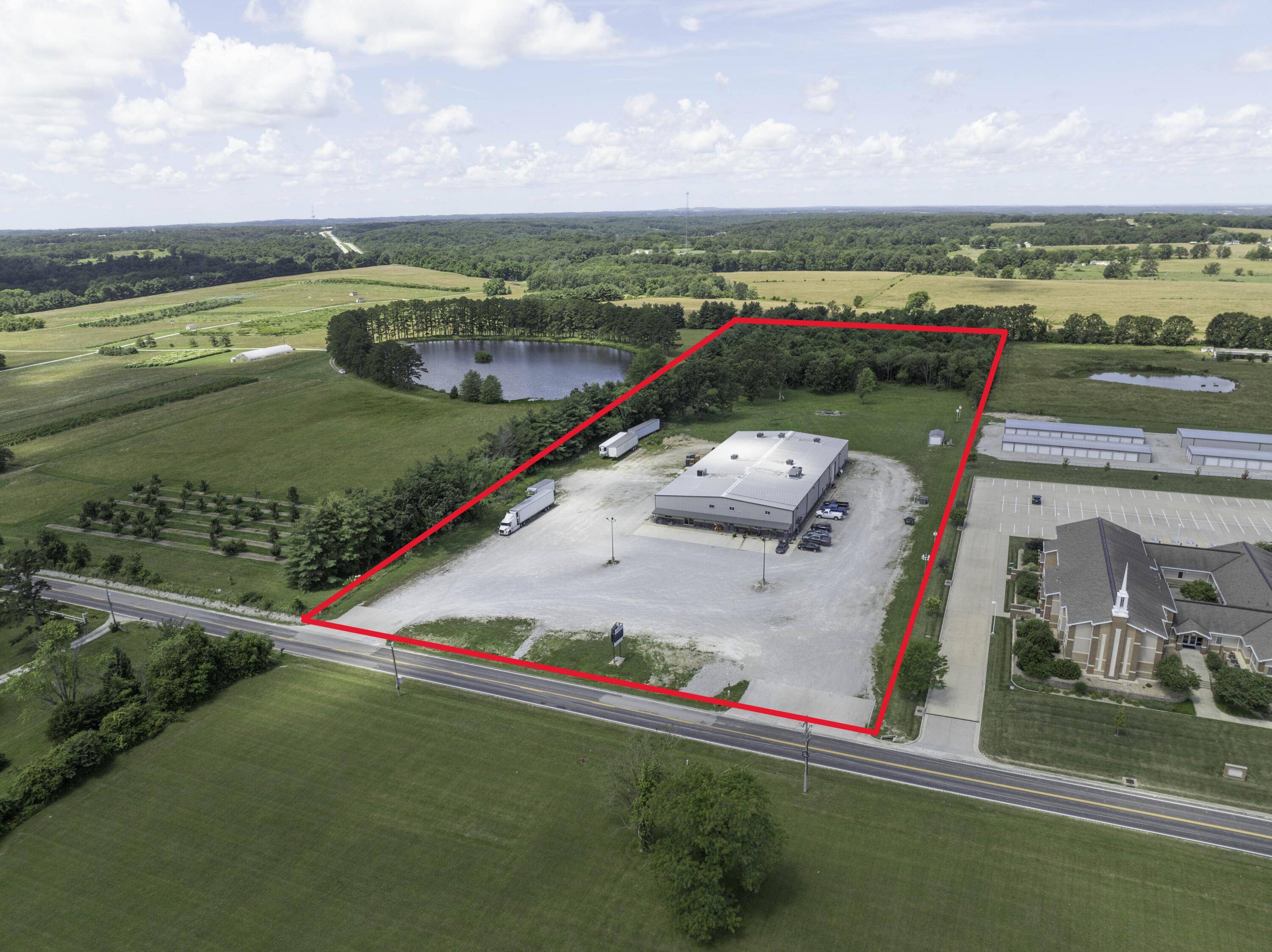 3099 Highway 95, Mountain Grove, MO 65711