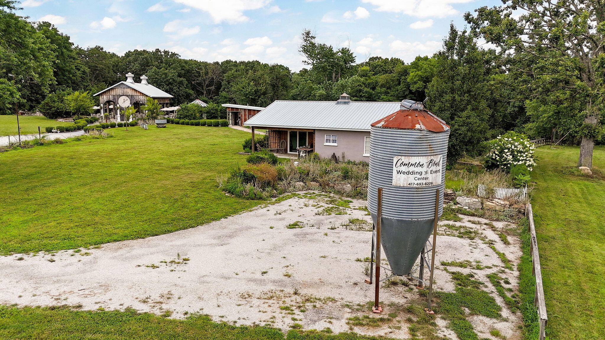 149 State Highway H, Chadwick, MO 65629