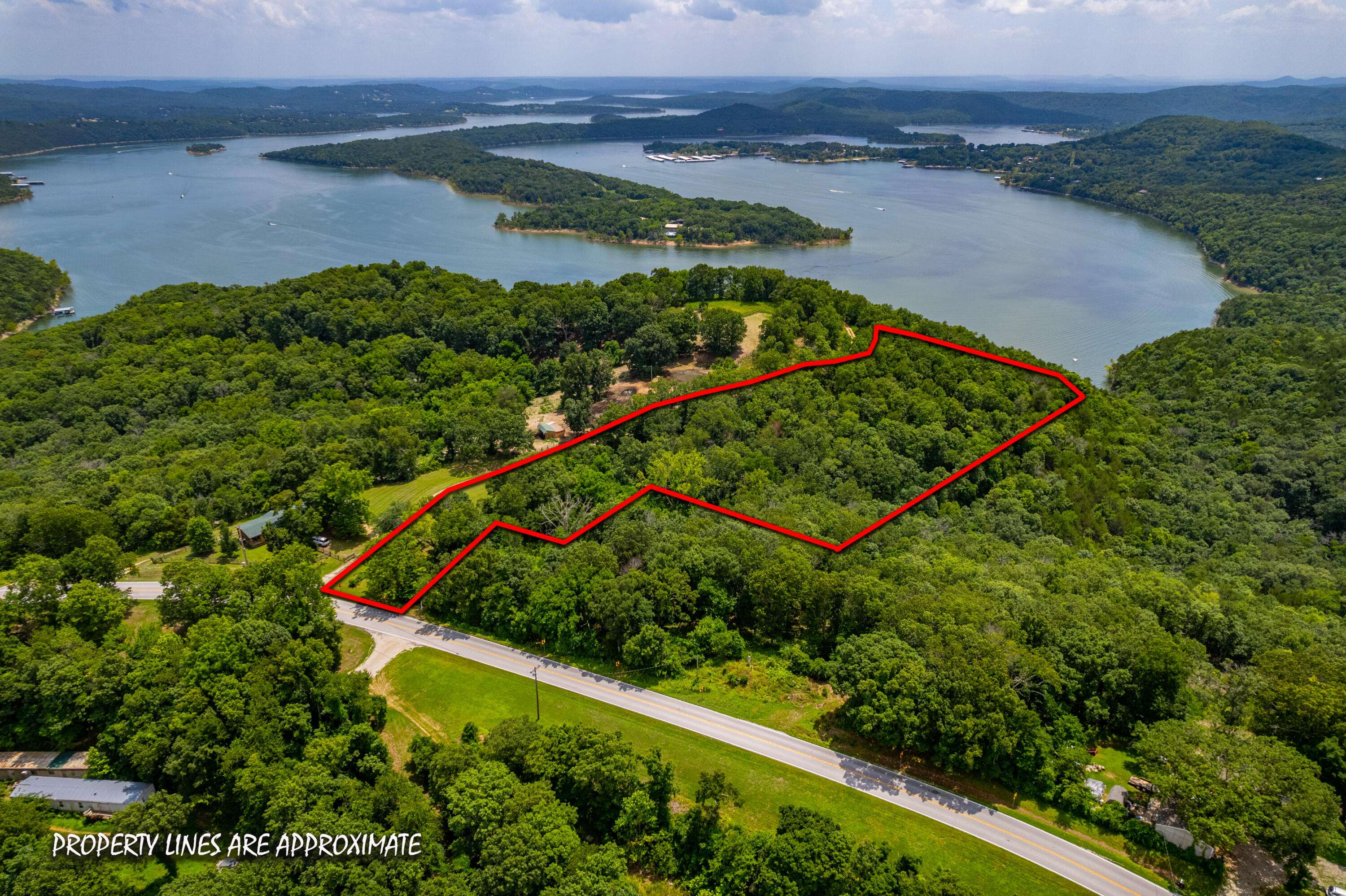 16 Acres Cliffside DR, Galena, MO 65656