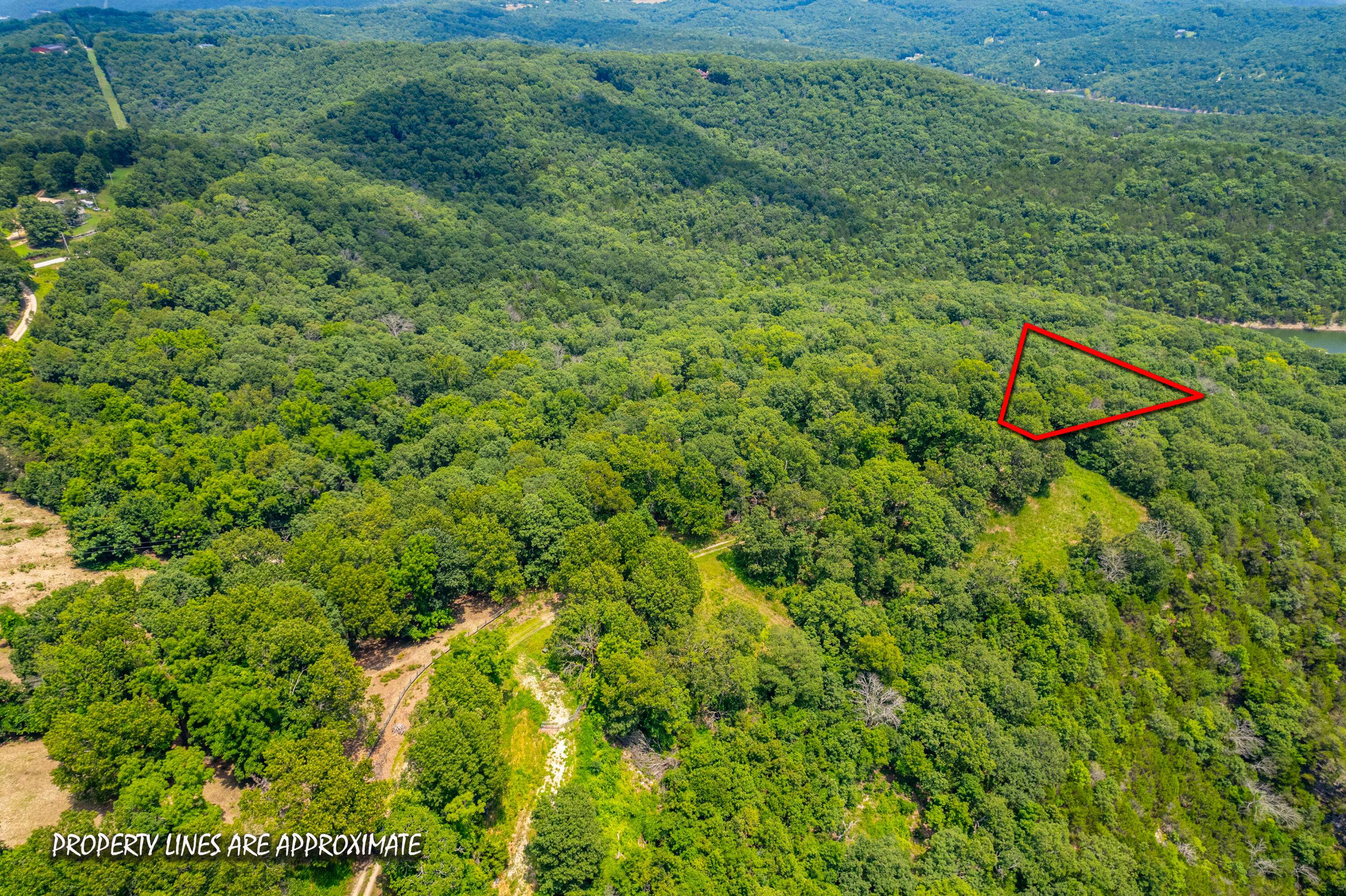Lot 8 Cliffside DR, Galena, MO 65656