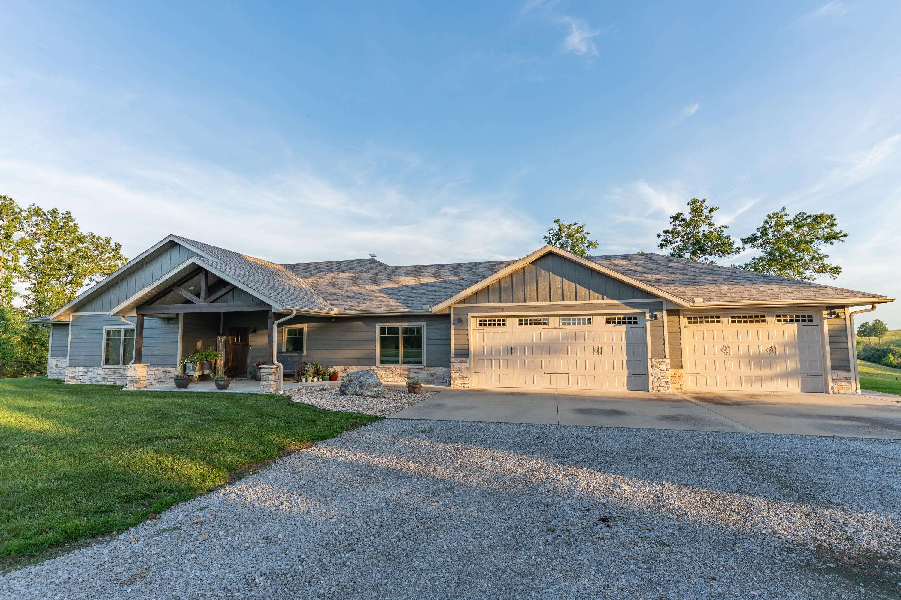 15576 State Highway 76, Ava, MO 65608
