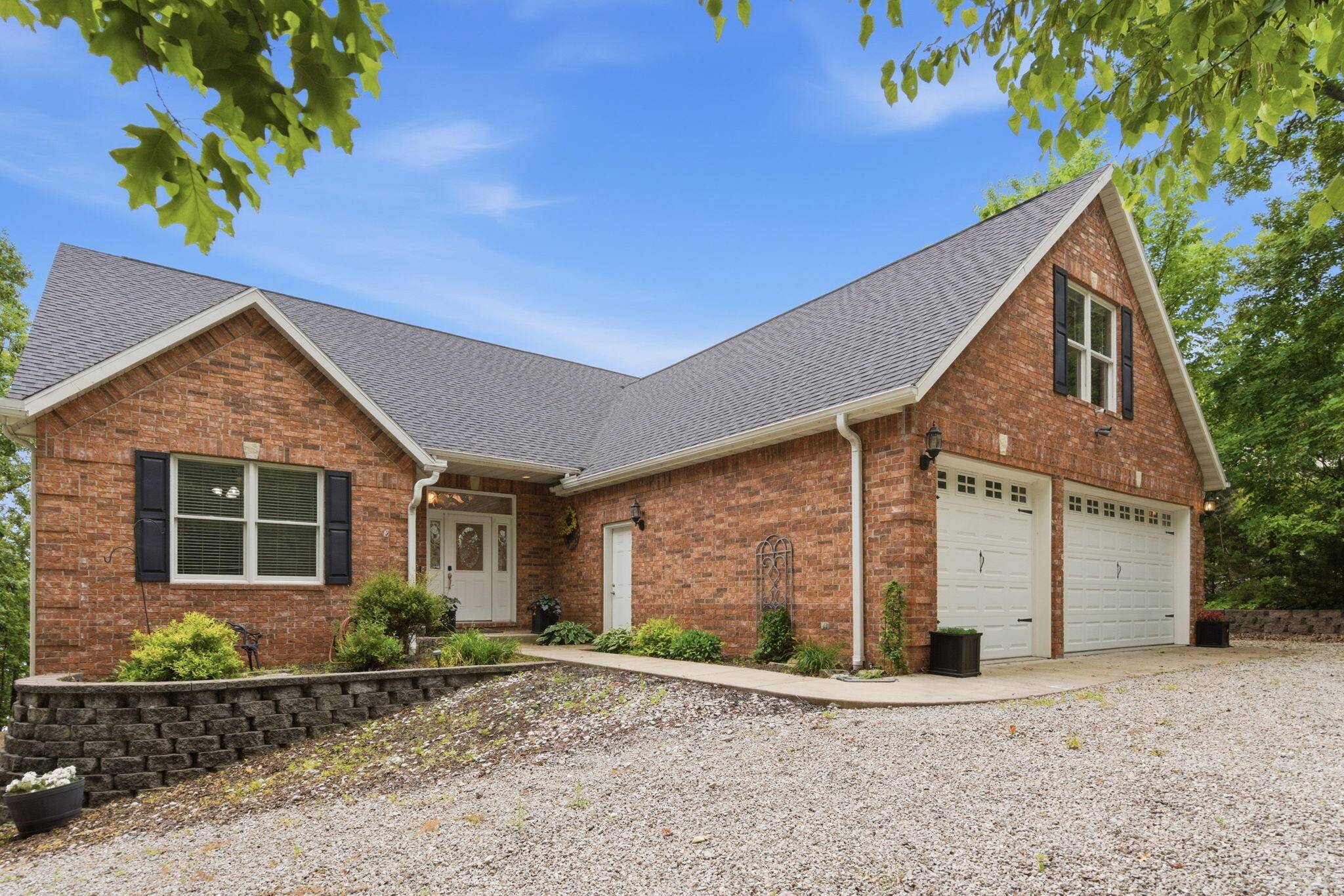 317 Scenic DR, Hollister, MO 65672