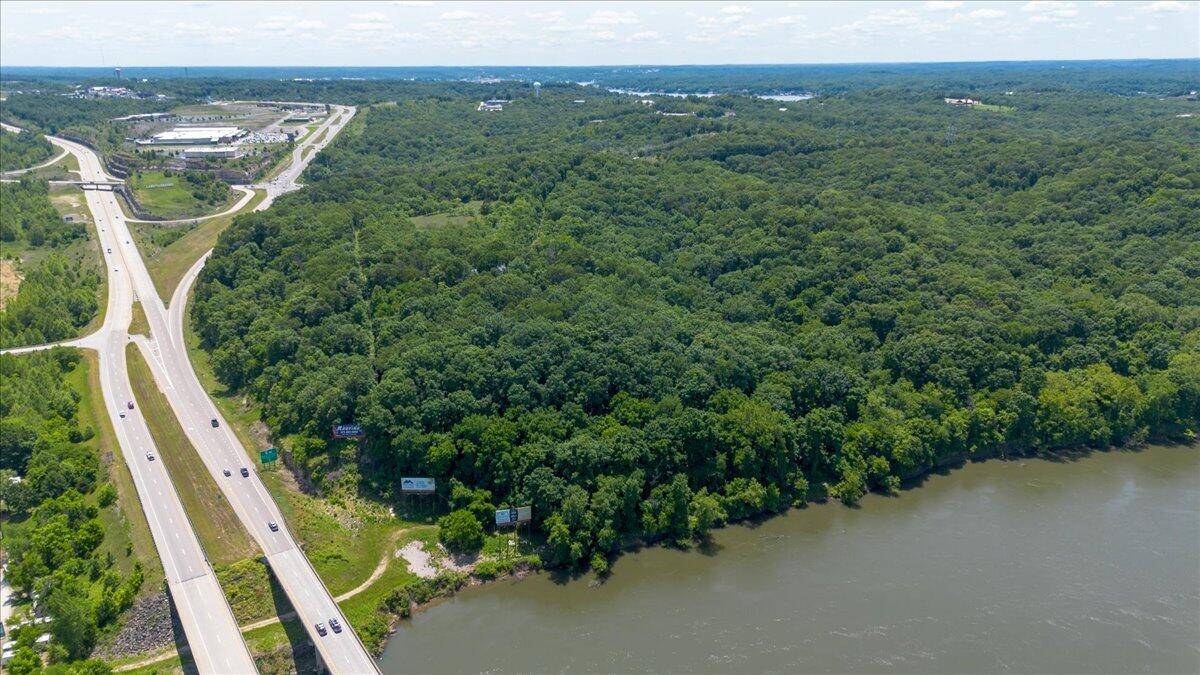 Xxx Campbell Acres, Lake Ozark, MO 65049