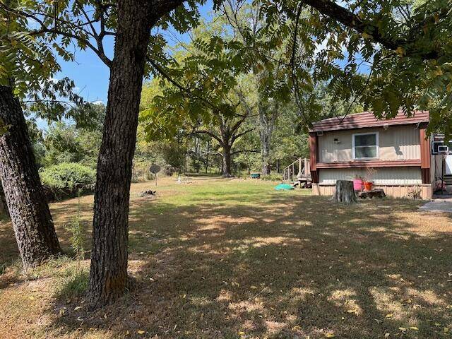 761 Harlow RD, Mountain View, MO 65548