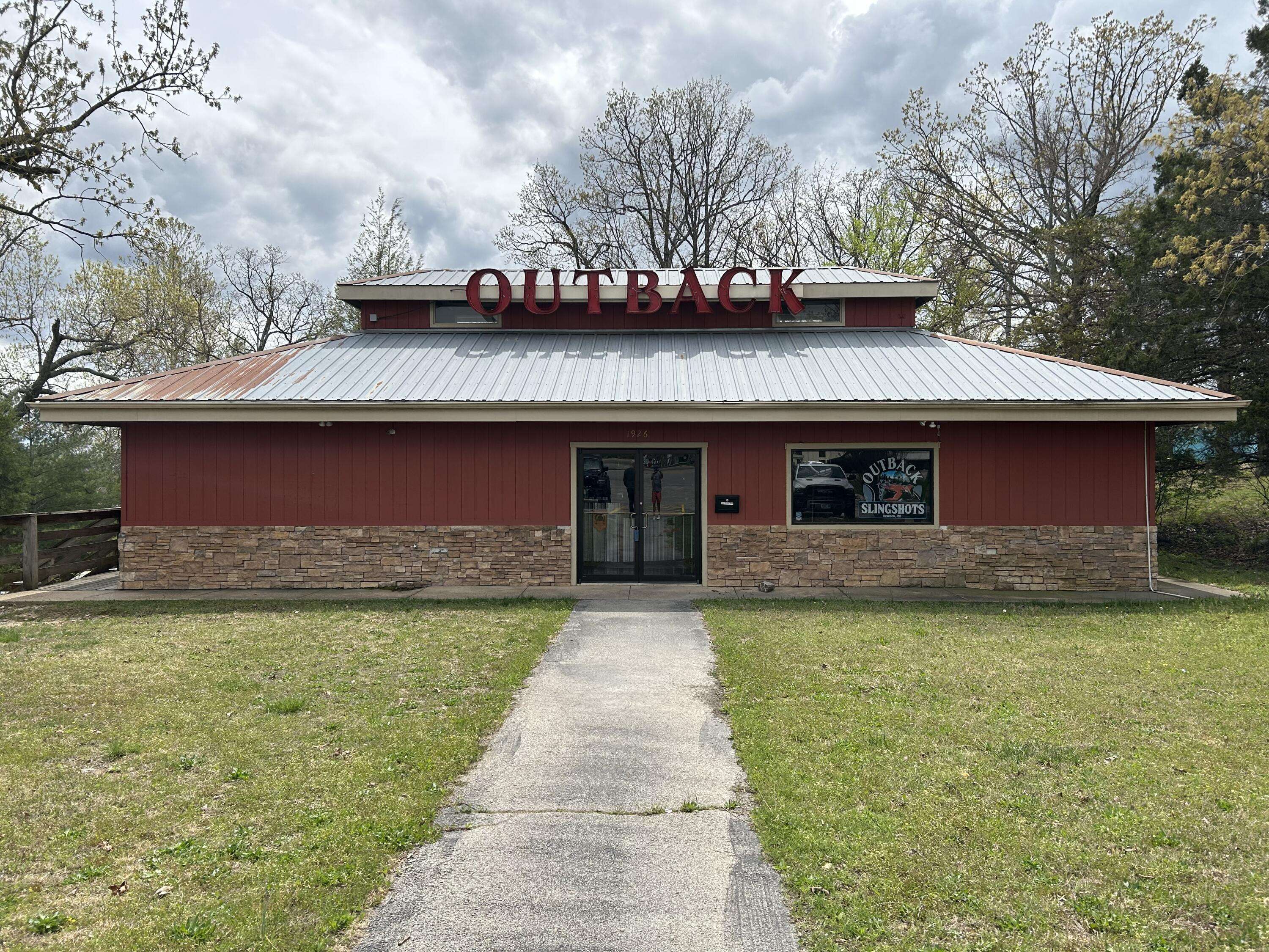 1926 W 76 Country Blvd BLVD, Branson, MO 65616
