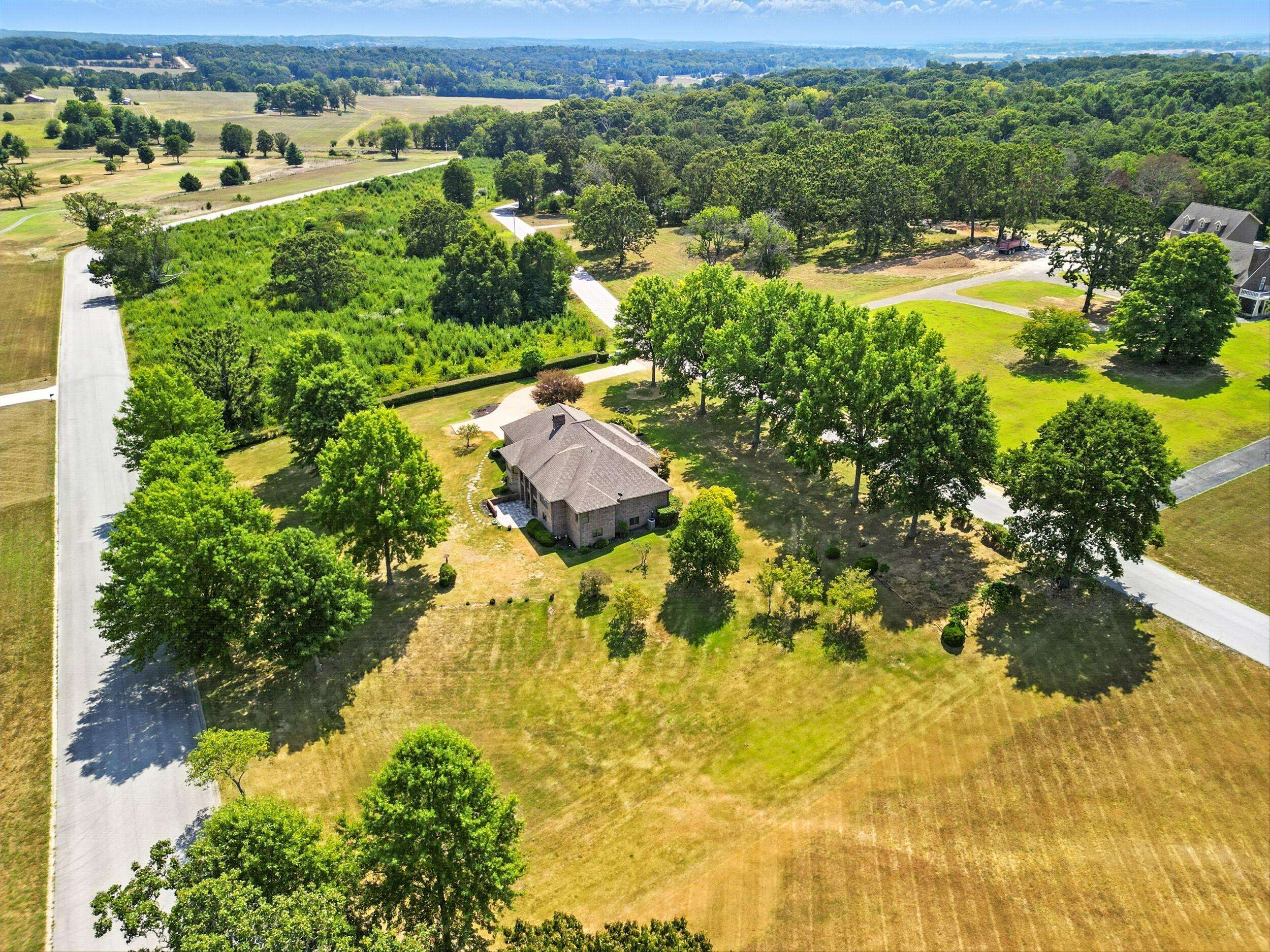 203 Rader DR, West Plains, MO 65775