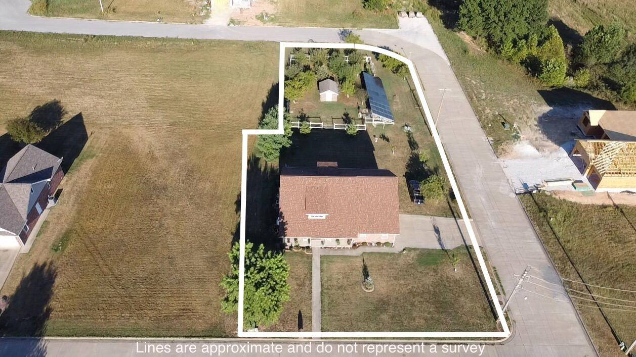 380 S Hartford AVE, Bolivar, MO 65613