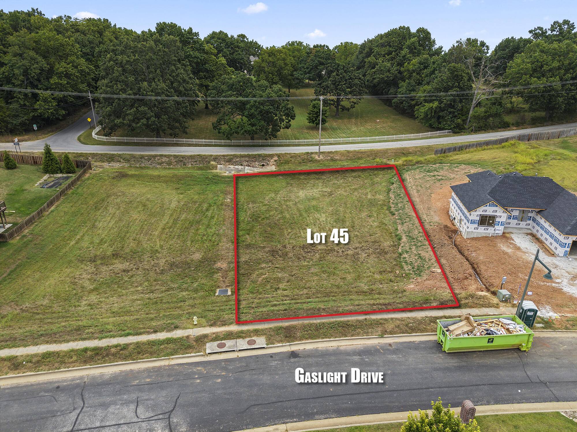 1551 W Gaslight DR, Springfield, MO 65810