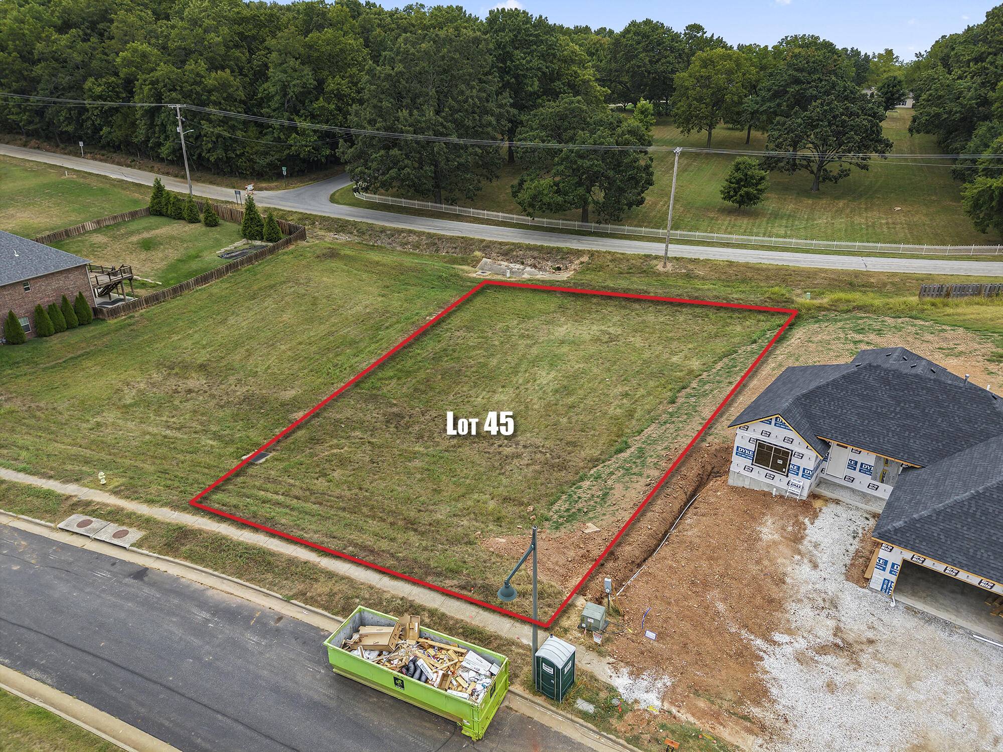 1551 W Gaslight DR, Springfield, MO 65810