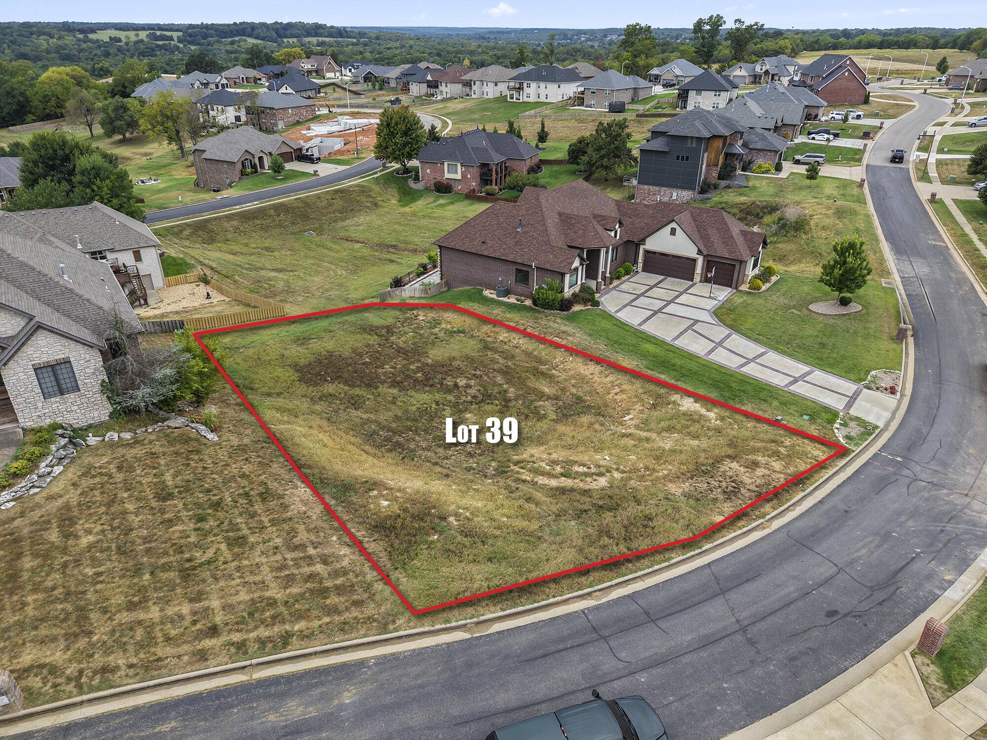 1532 W Gaslight DR, Springfield, MO 65810