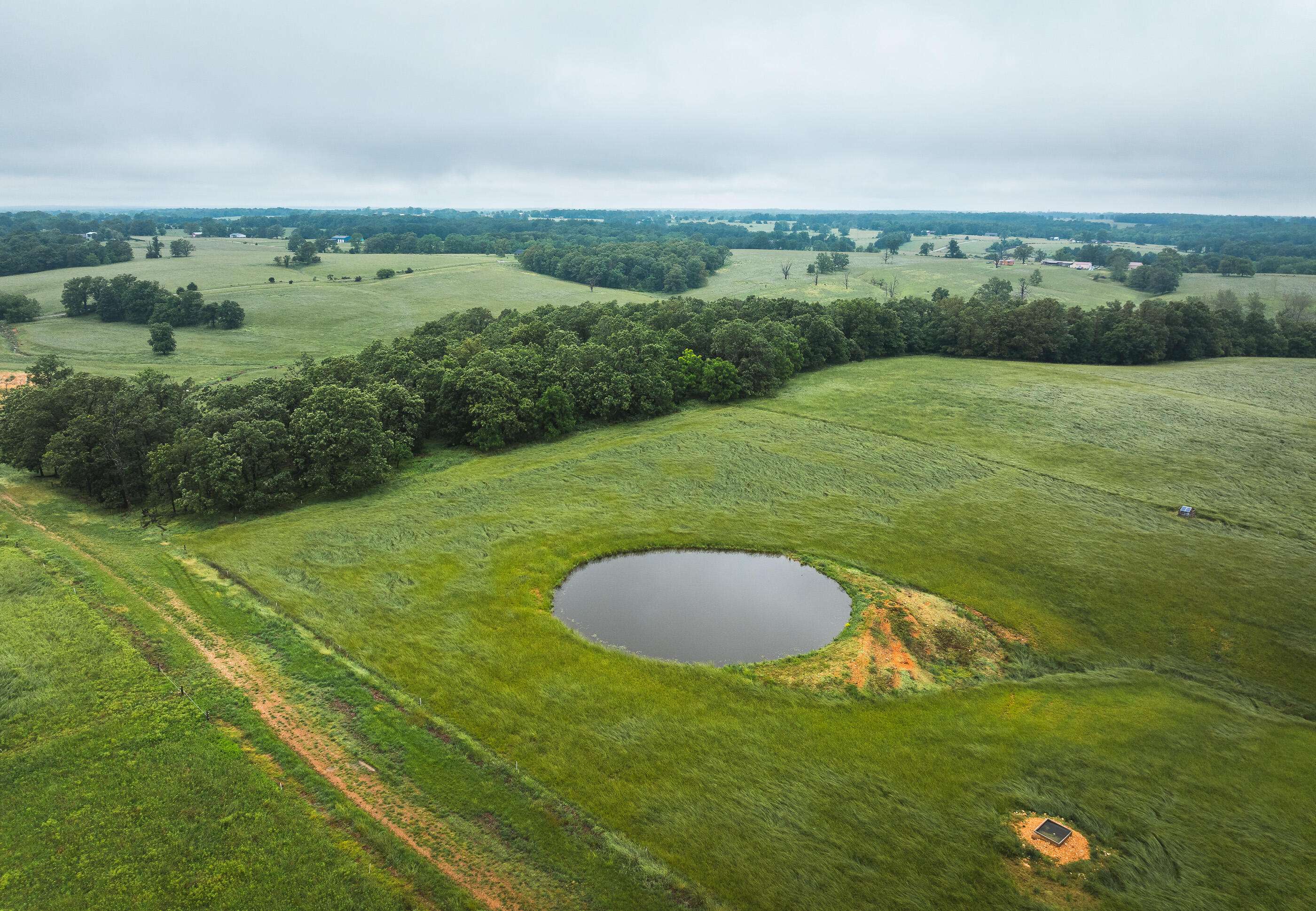 000 Farm Road 1200, Crane, MO 65633