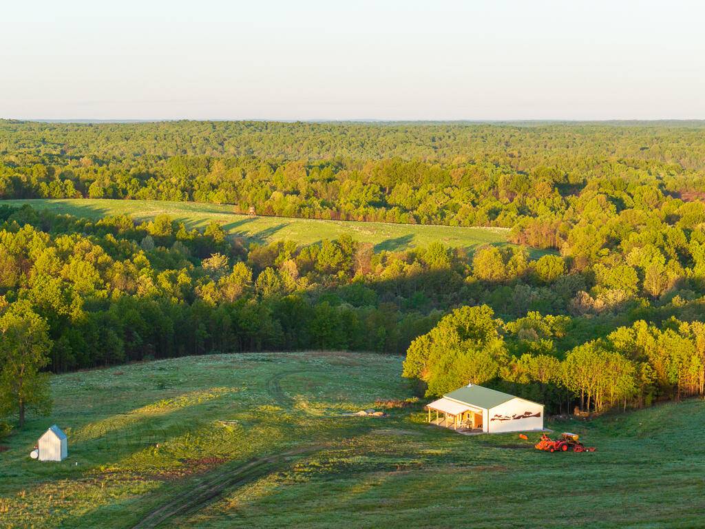 13760 Junction RD, Eldridge, MO 65463