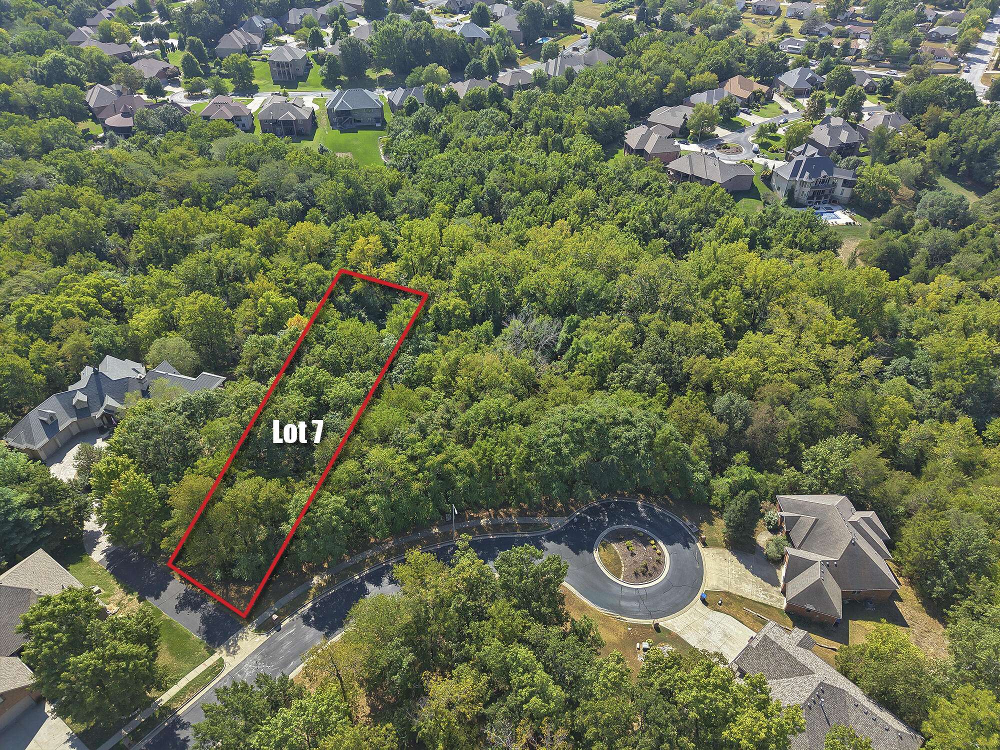 1532 W Fancrest LN, Springfield, MO 65810