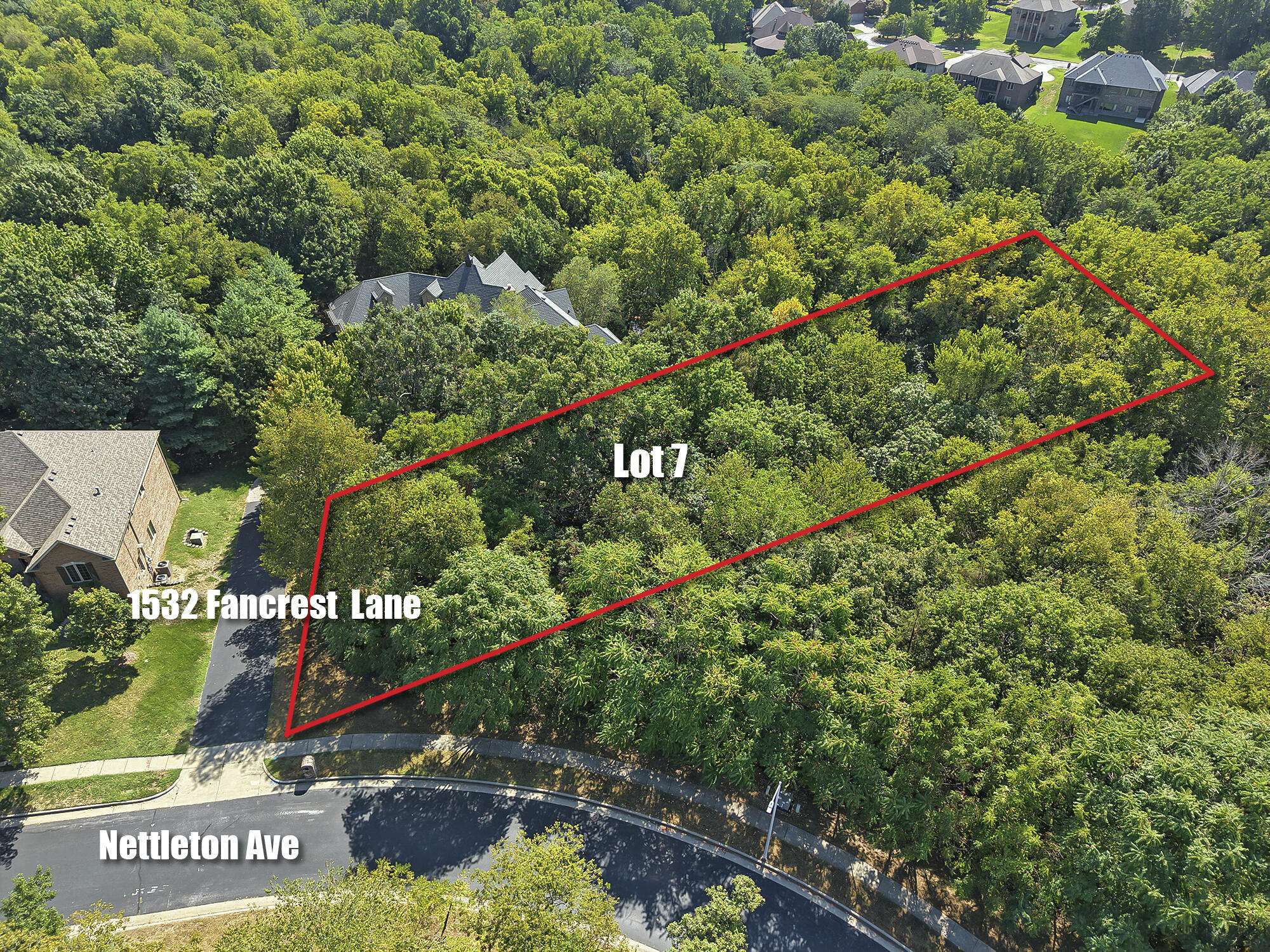 1532 W Fancrest LN, Springfield, MO 65810