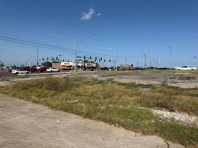 1624 W Kearney ST, Springfield, MO 65803