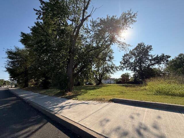 1.21 Acres N Kansas EXPY, Springfield, MO 65803
