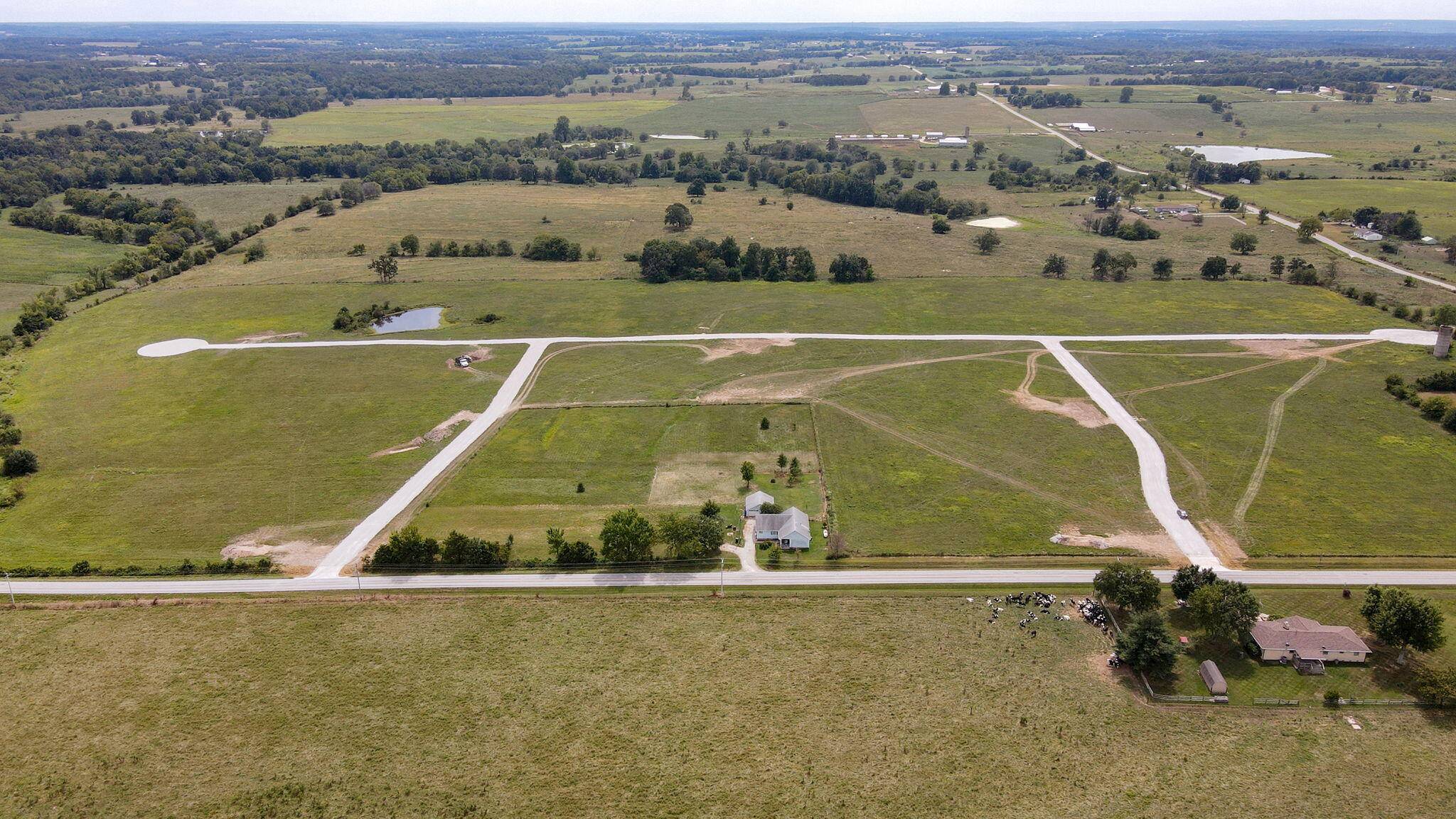Tract #1 State Hwy Ee, Elkland, MO 65644