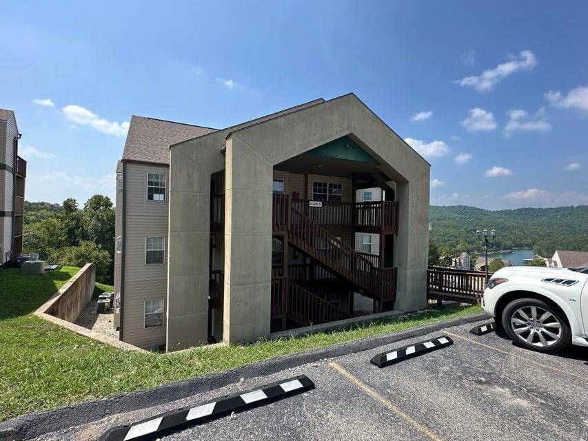38 Lantern Bay LN #1, Branson, MO 65616