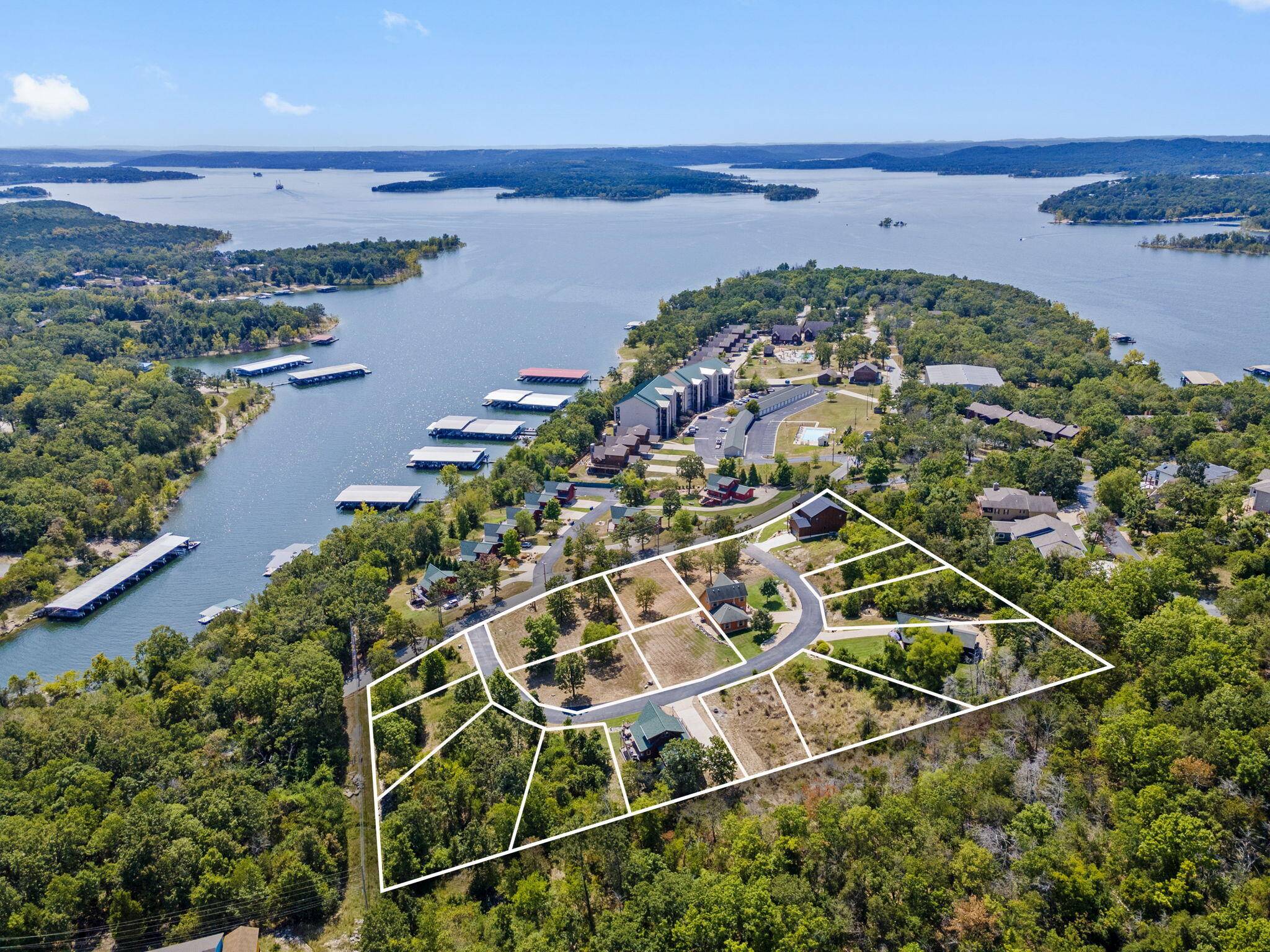 54 Lindal Cedar Lane, Branson, MO 65616