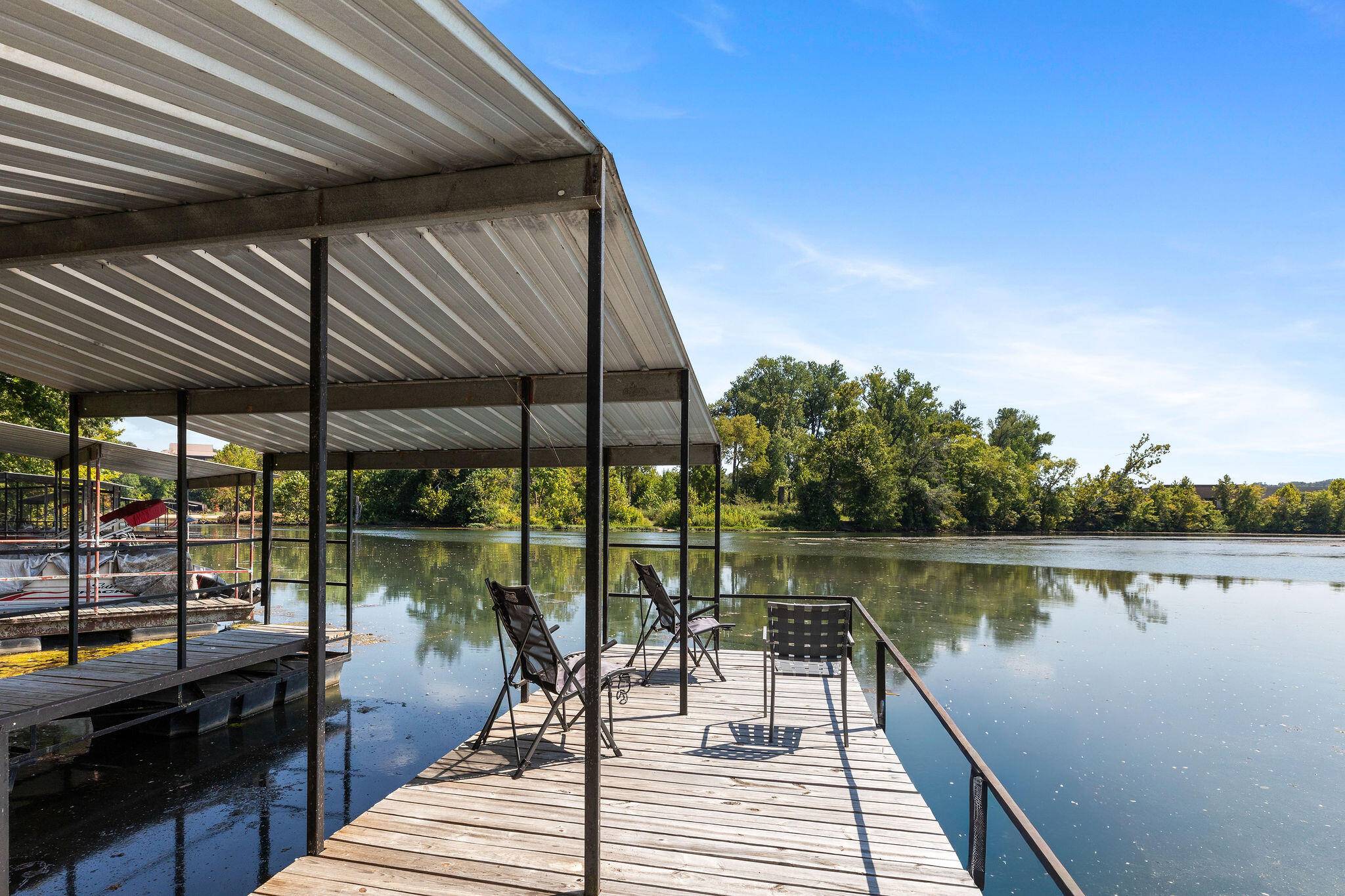 530 Parnell DR, Branson, MO 65616