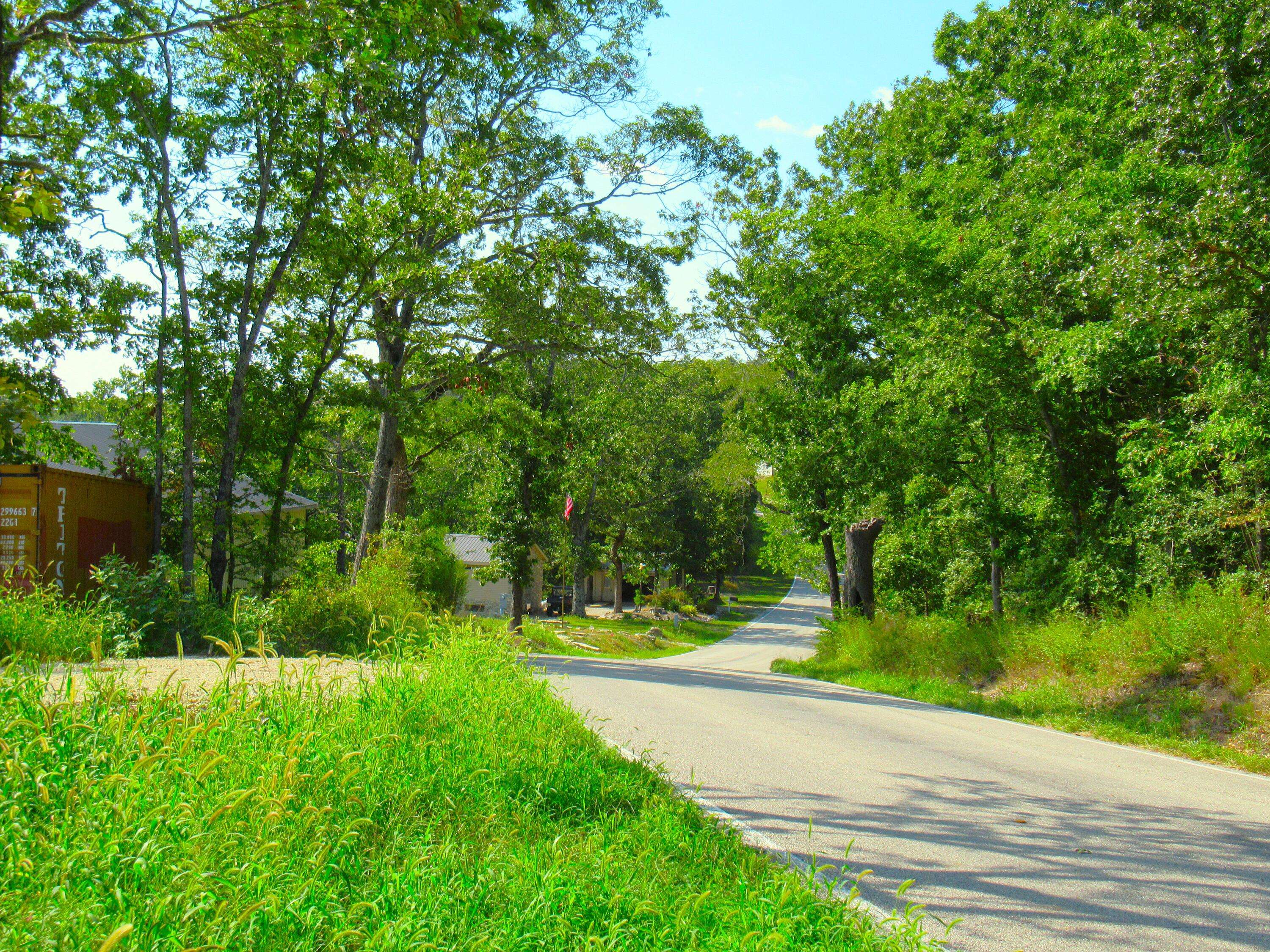 000 Stallion Bluff Rd RD, Shell Knob, MO 65747