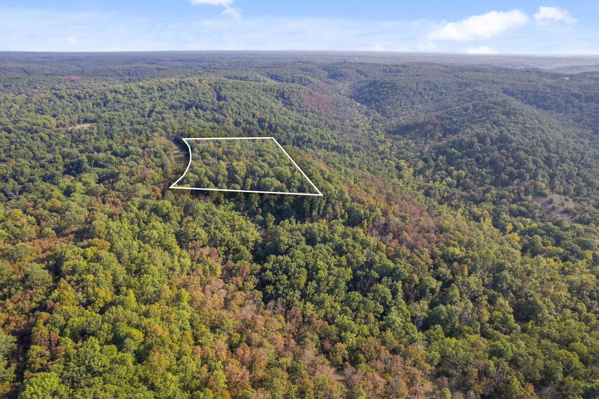 Lot 48 Mauka DR, Lebanon, MO 65536