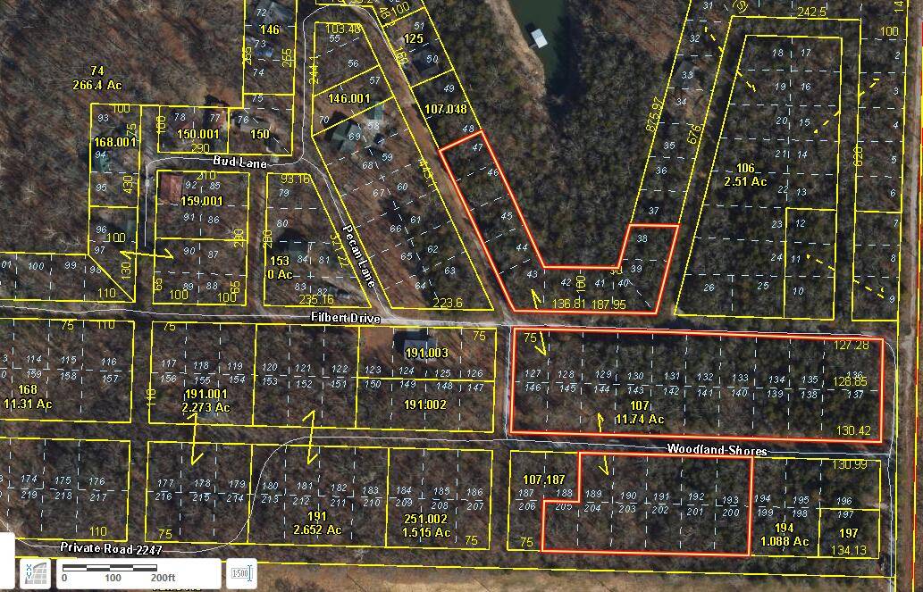 000 Pecan LN, Golden, MO 65658