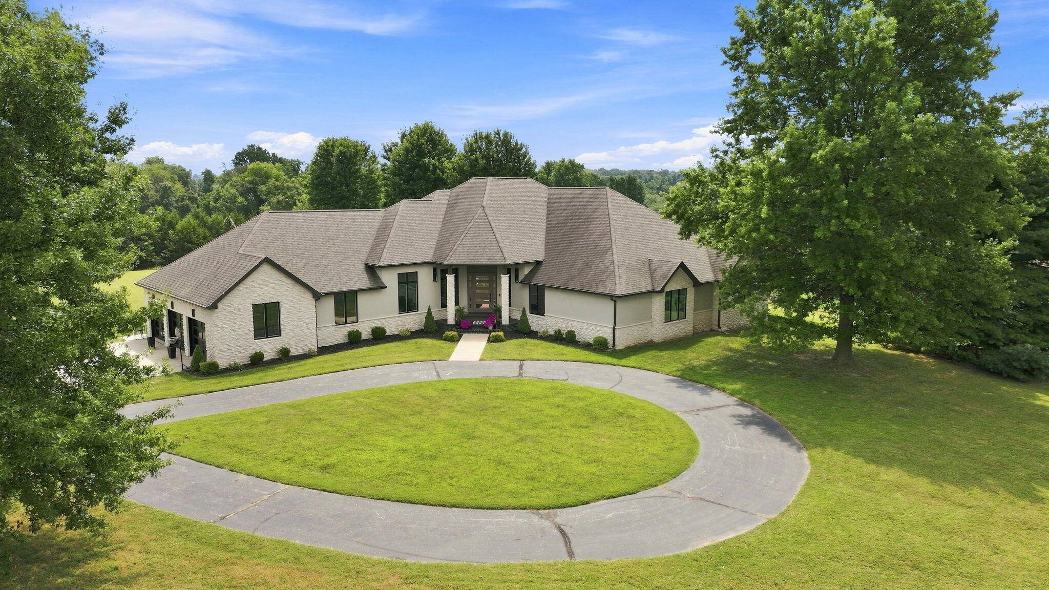 700 N Farm Road 193, Springfield, MO 65802
