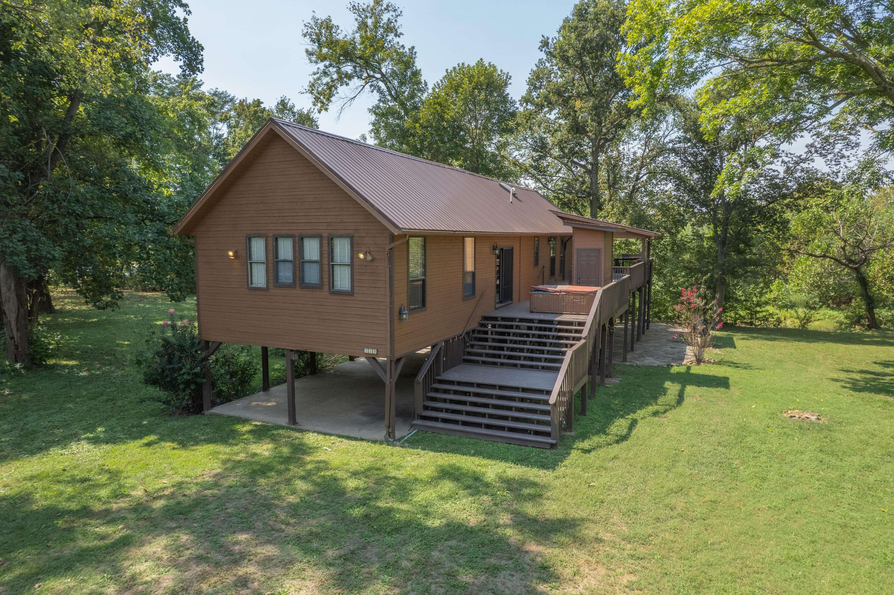 719 Easy ST, Noel, MO 64854