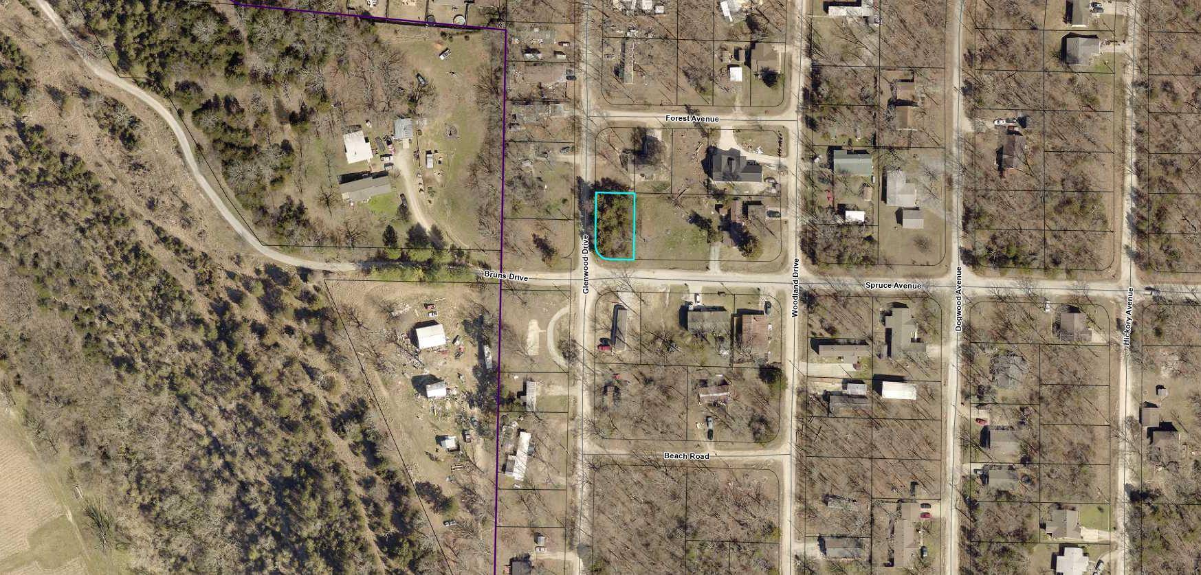 000 Glenwood DR, Merriam Woods, MO 65740