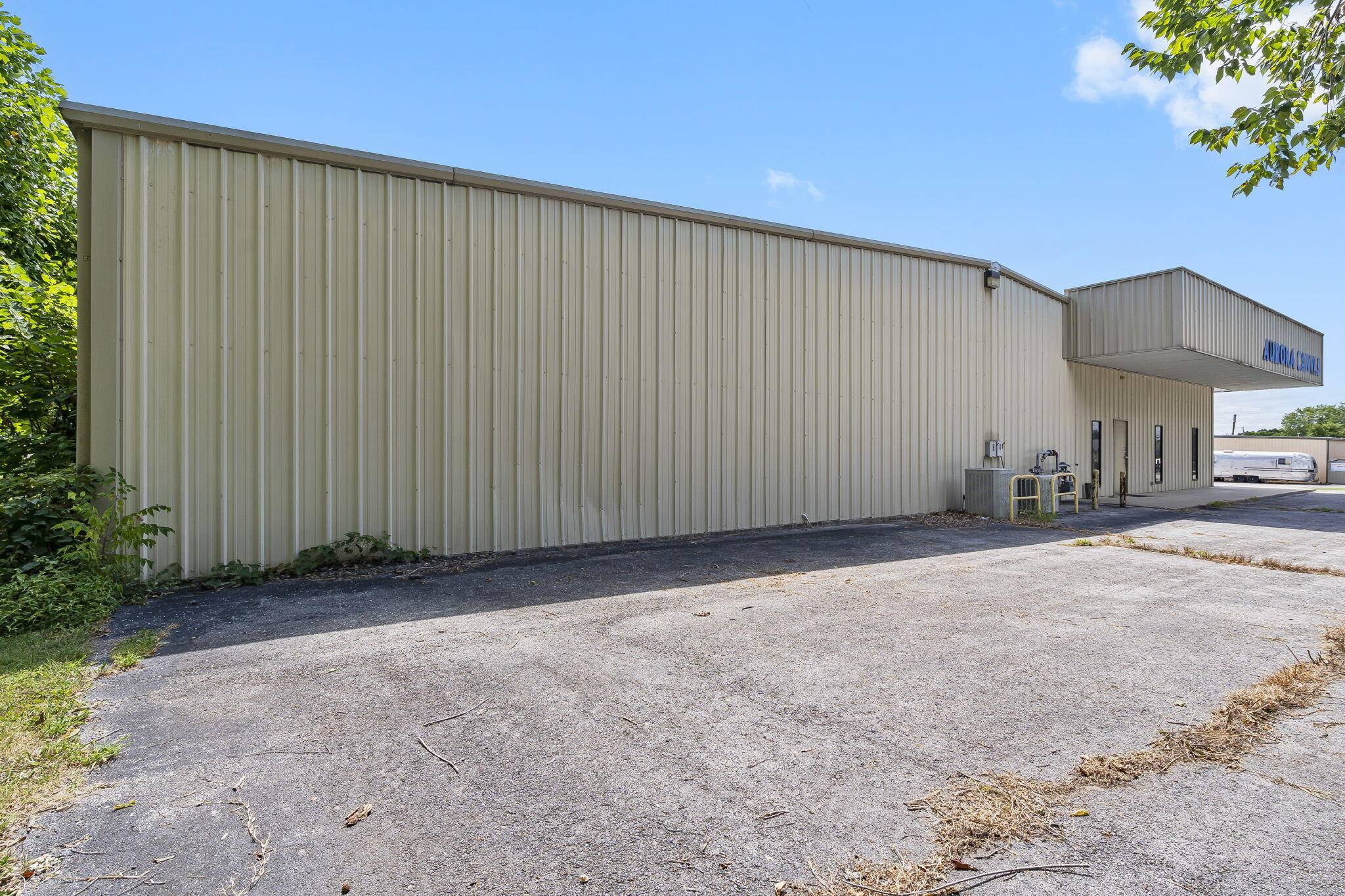 5410 S Daniel ST, Battlefield, MO 65619