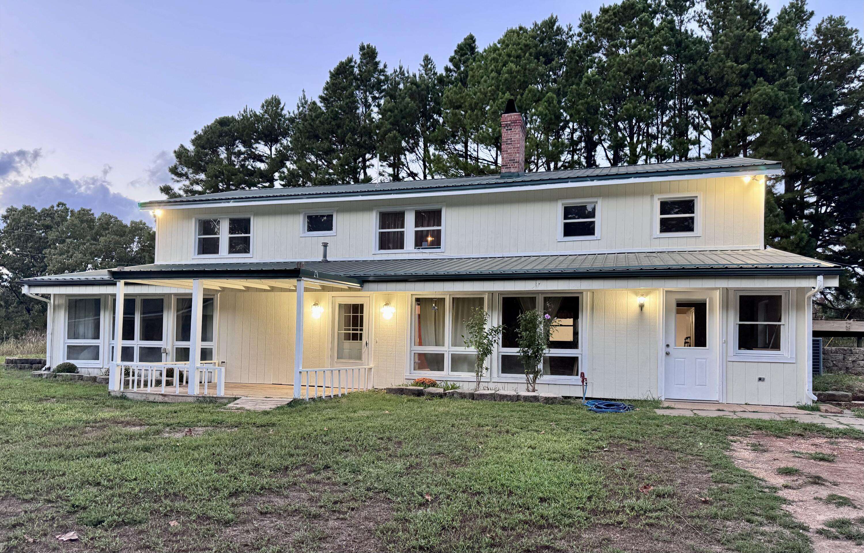 9111 Highway Tt, Hartville, MO 65667