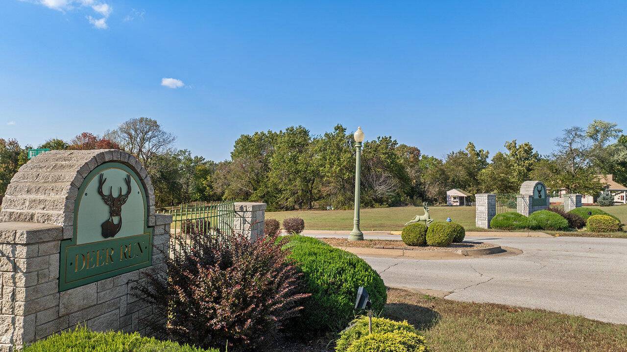 Lot 4 Deer Run DR, Nevada, MO 64772