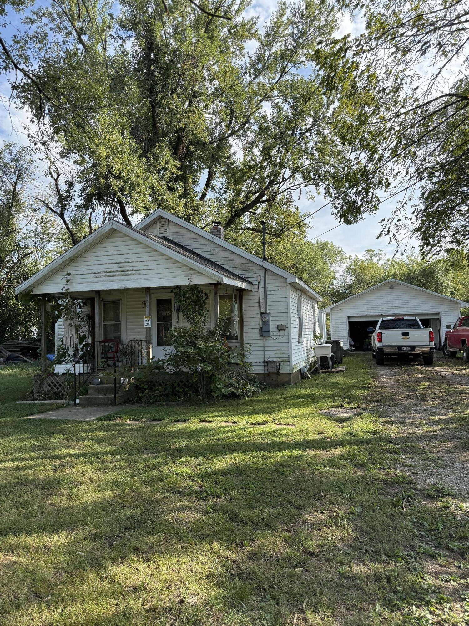 3022 W Brower ST, Springfield, MO 65803