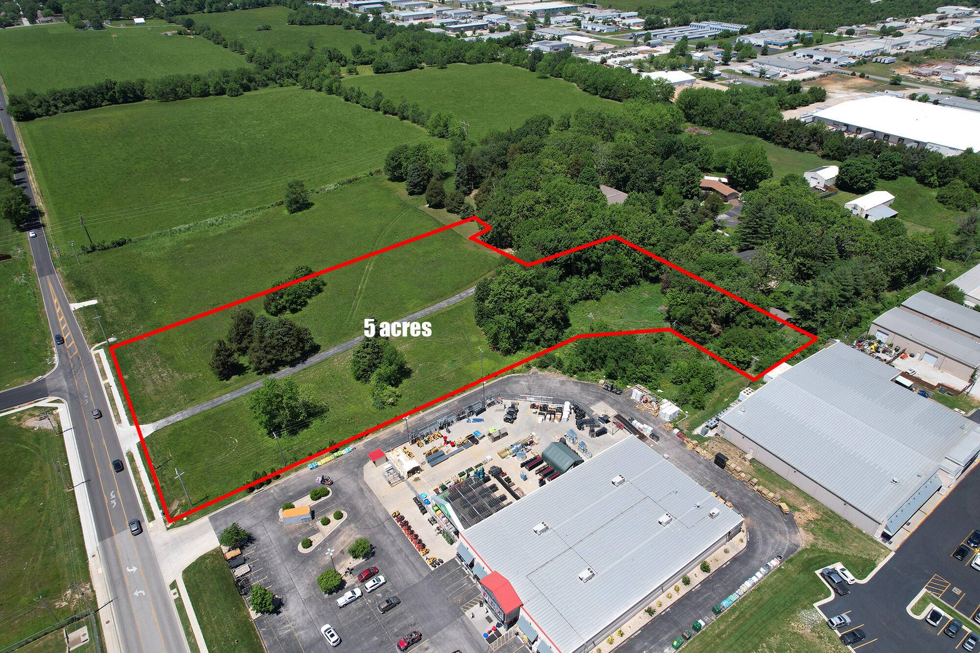 000 W Northview, Nixa, MO 65714