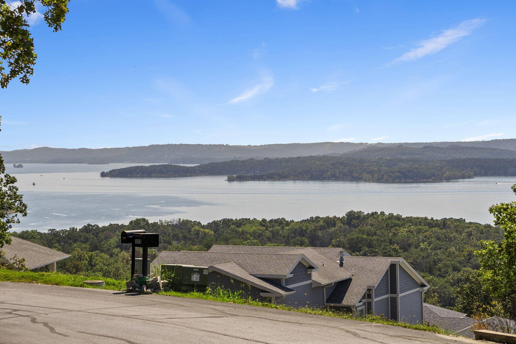0 End Of Trail DR, Branson, MO 65616