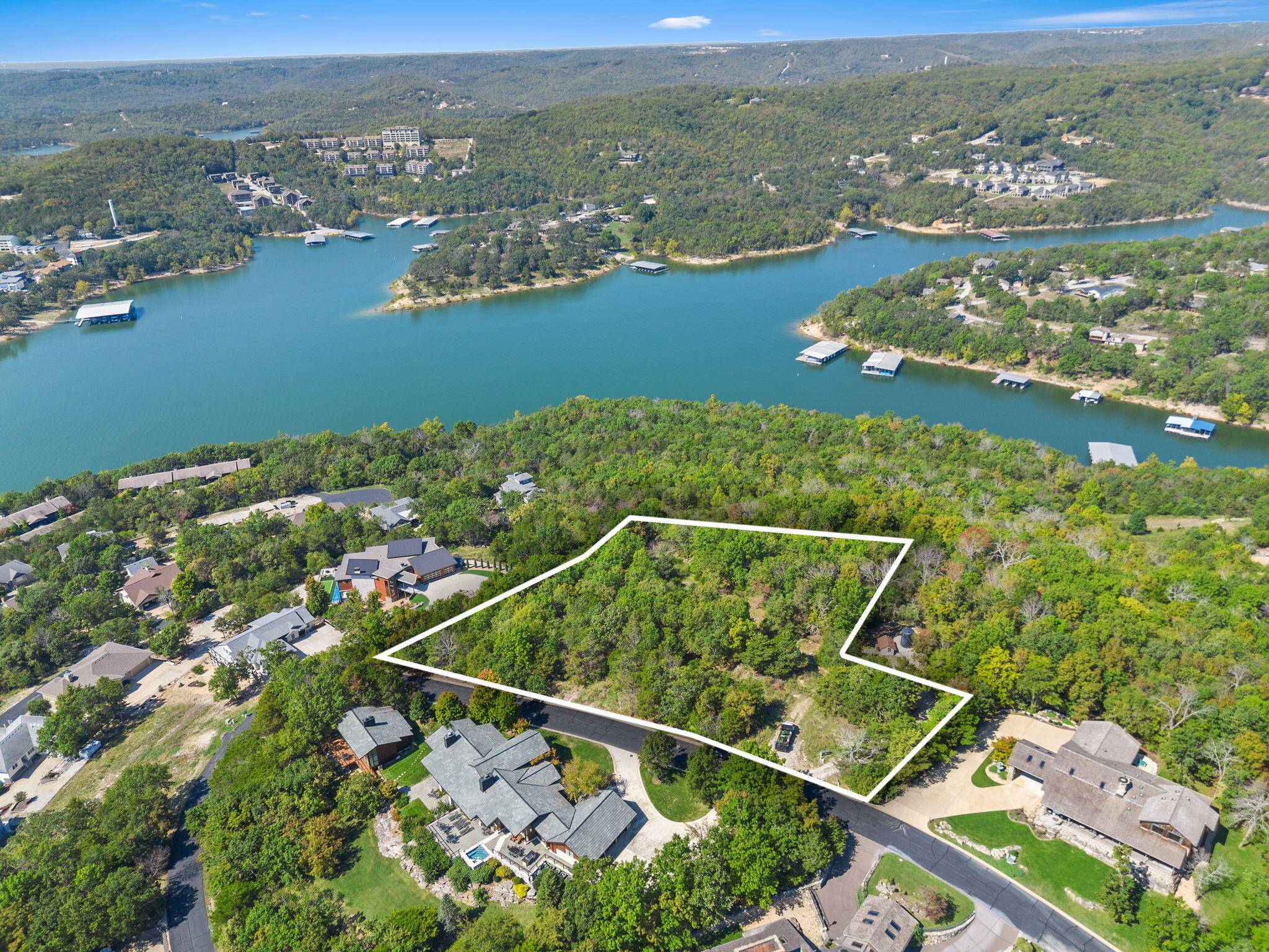 0 End Of Trail DR, Branson, MO 65616