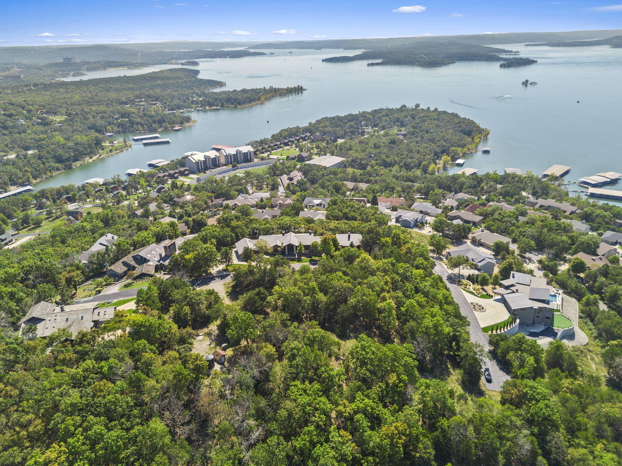 0 End Of Trail DR, Branson, MO 65616