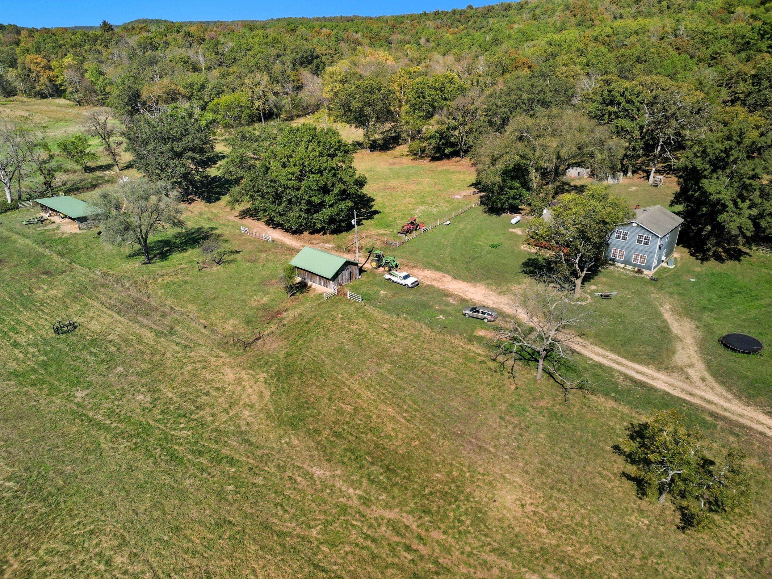 2755 County Road 422, Thomasville, MO 65438