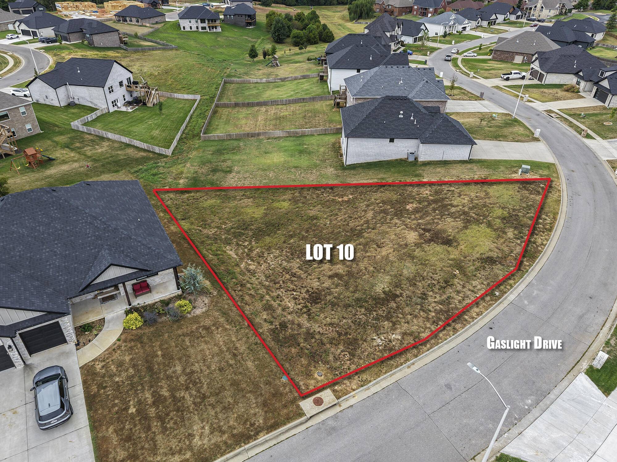 1302 W Gaslight DR, Springfield, MO 65810