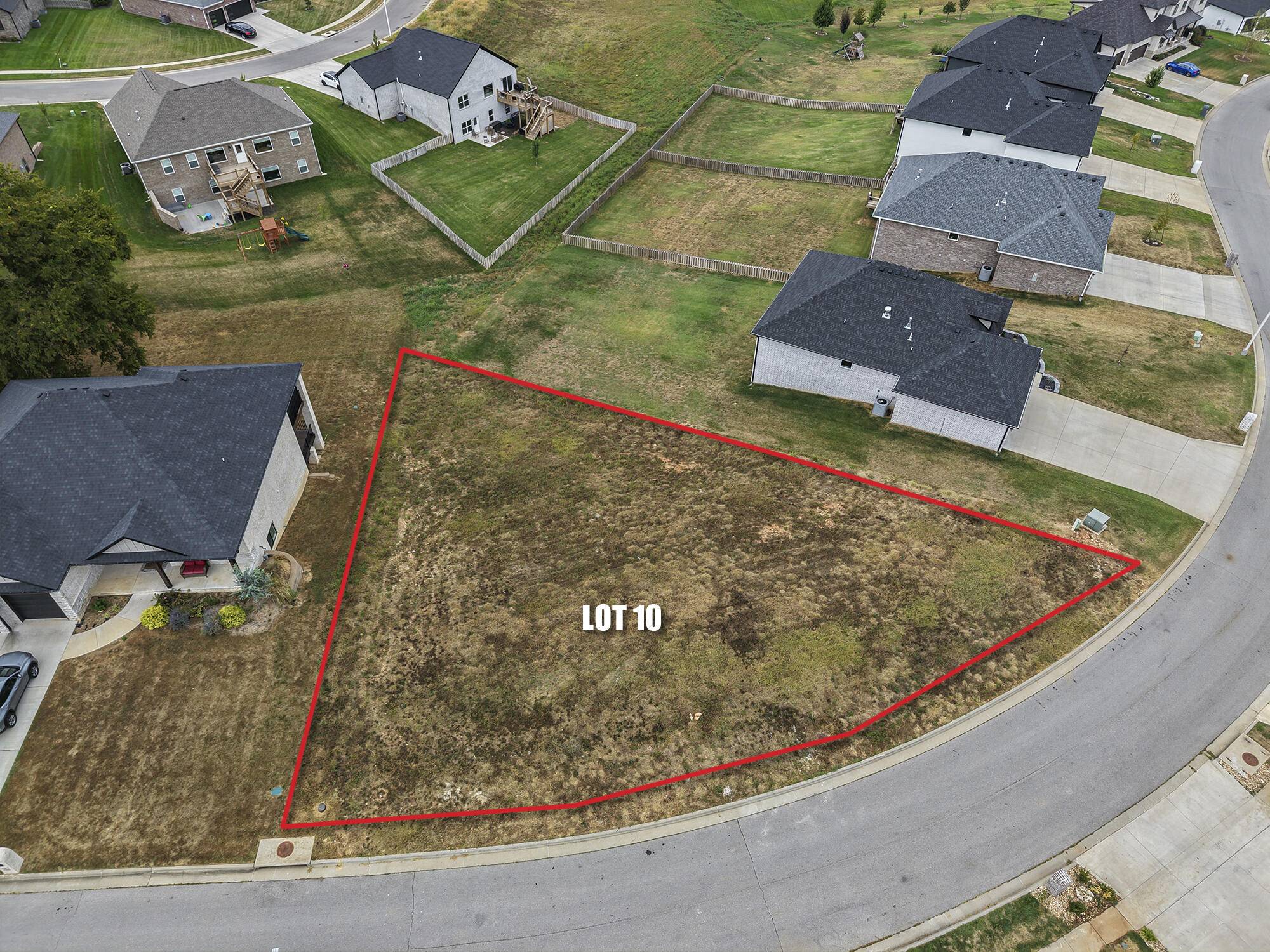 1302 W Gaslight DR, Springfield, MO 65810