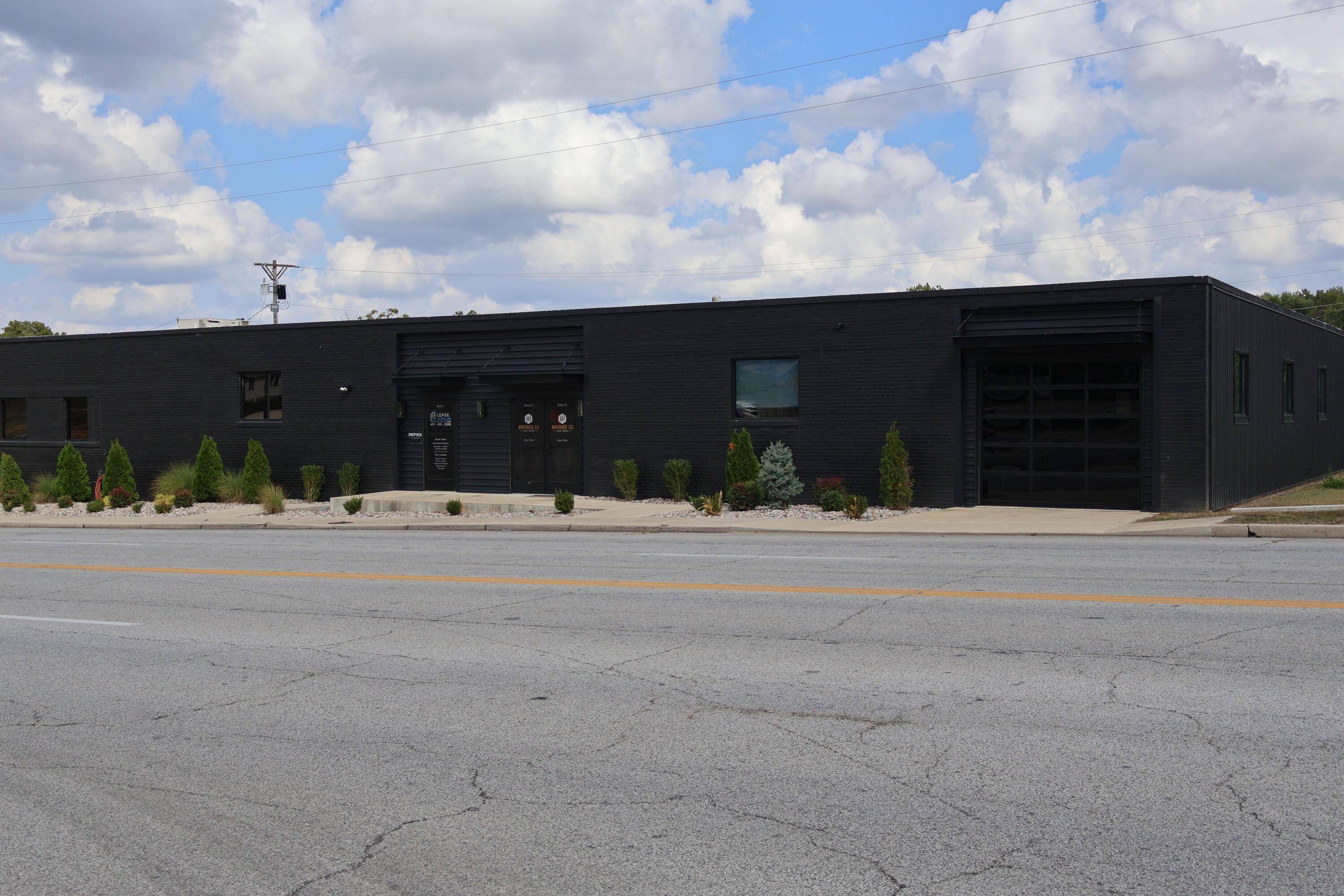 231 N Main ST #2, Joplin, MO 64801